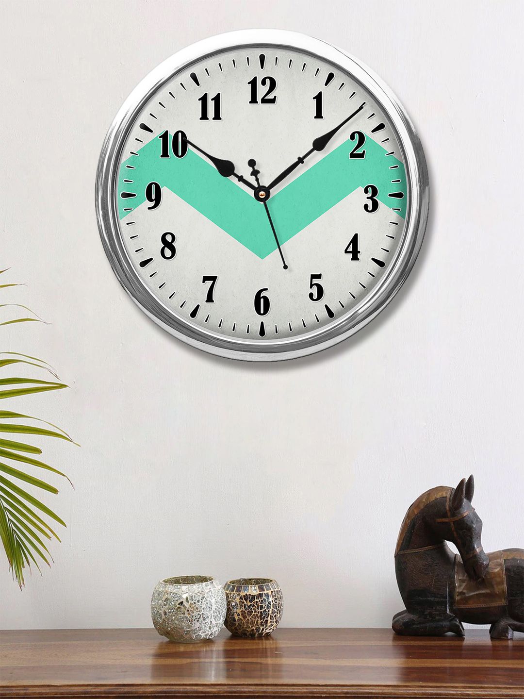 999Store Grey Geometric Printed Round Analogue Wall Clock Price in India