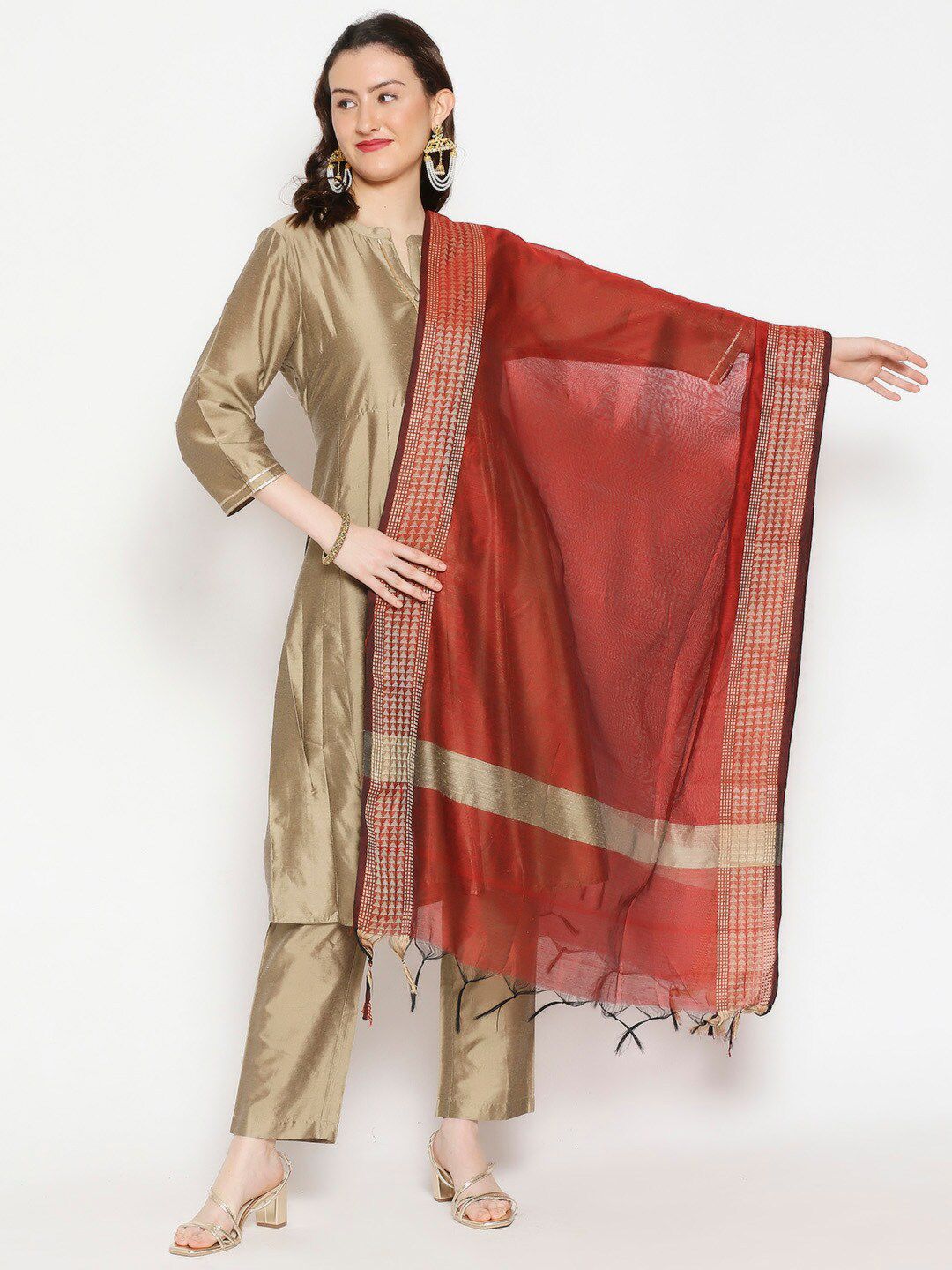 Dupatta Bazaar Maroon & Gold-Toned Dupatta Price in India