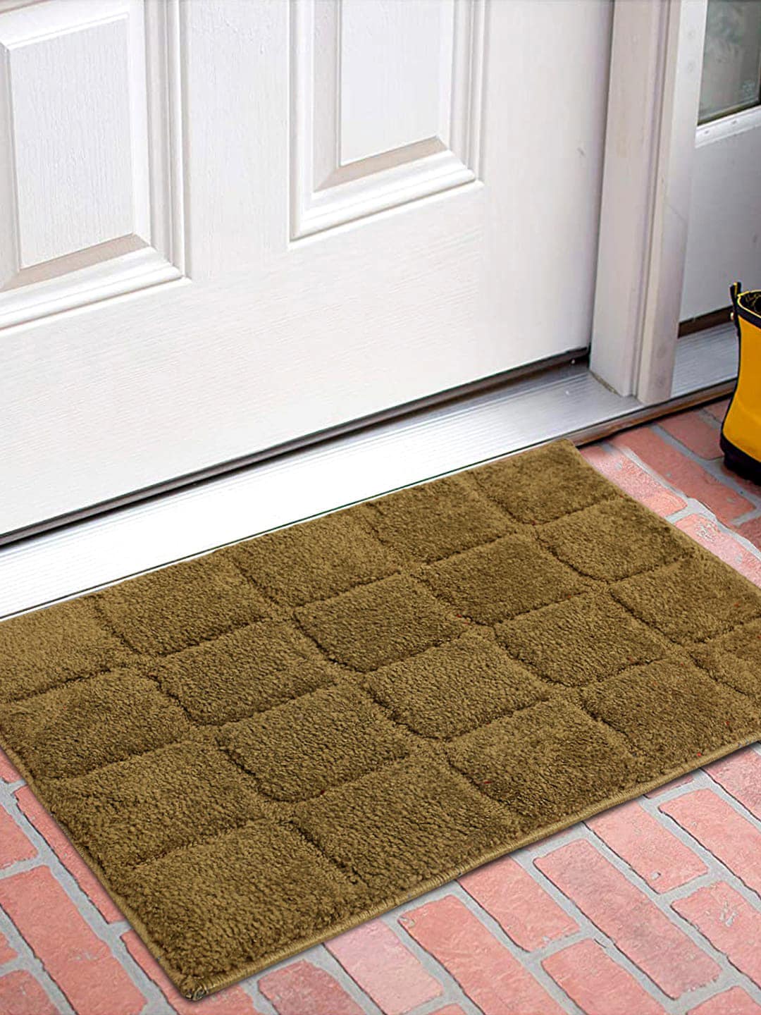 Kuber Industries Brown Textured Velvet Anti-Skid Doormat Price in India