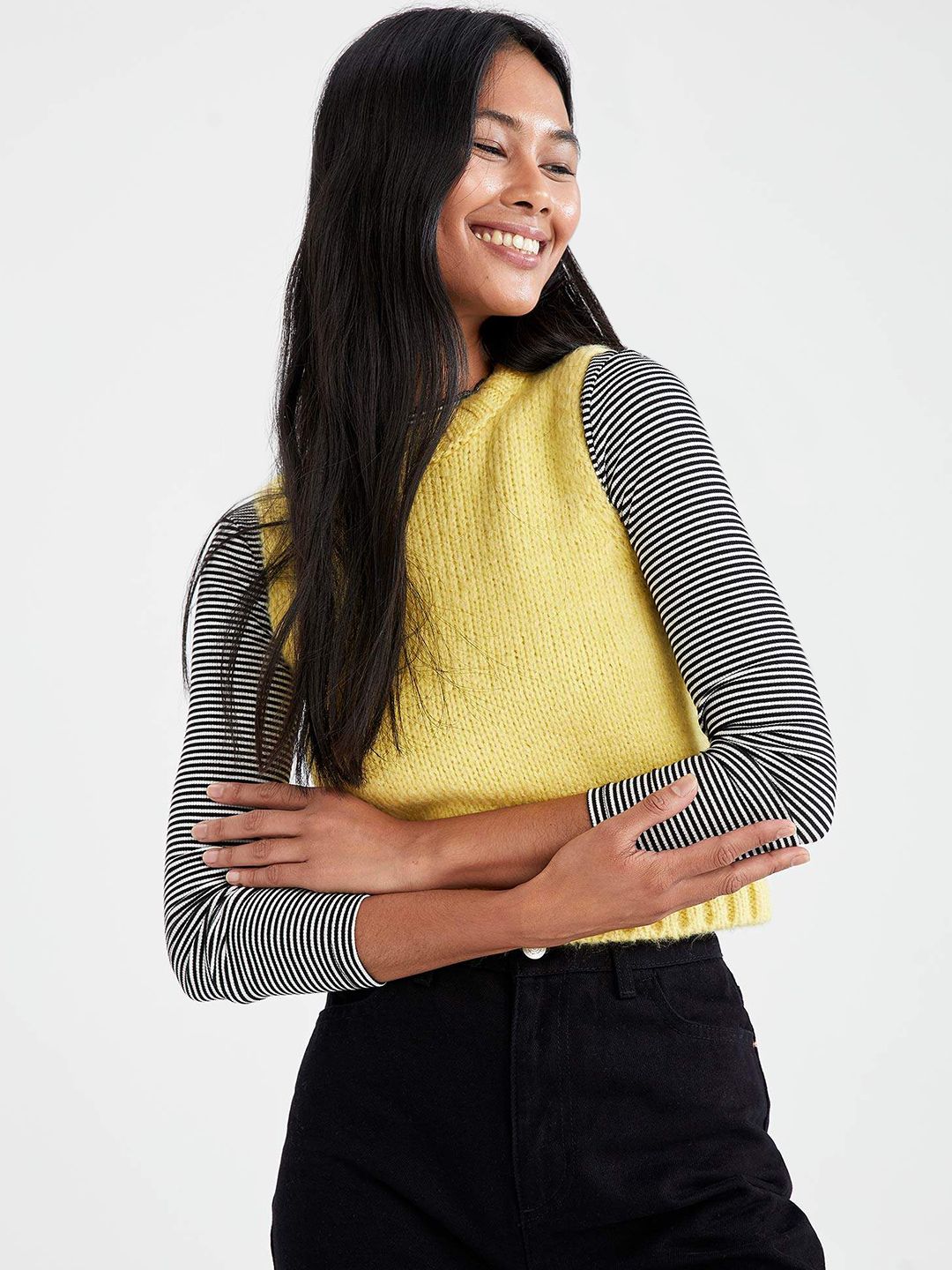 DeFacto Women Yellow Self Design Crop Sweater Vest Price in India