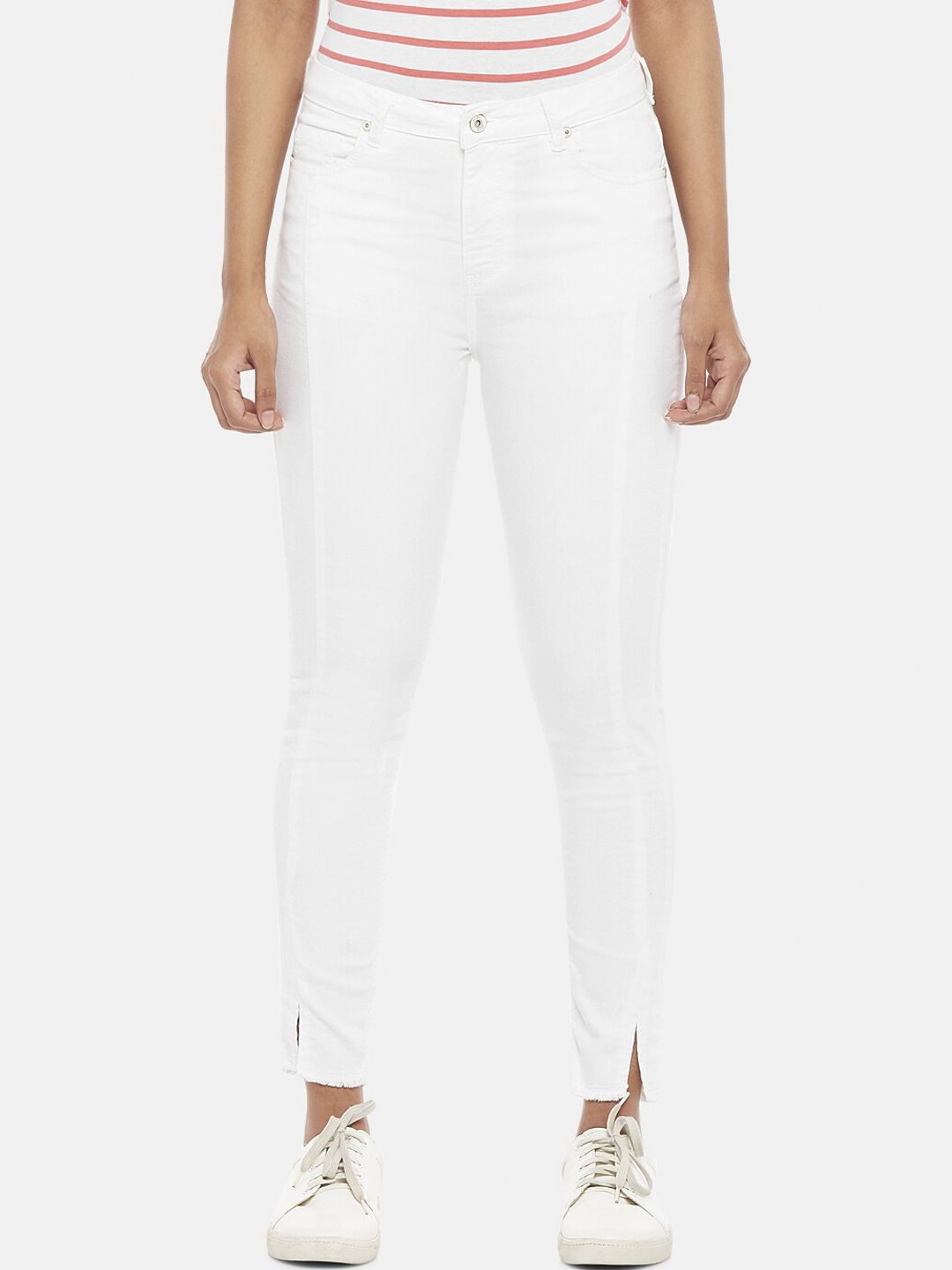 People Women White Tapered Fit High-Rise Jeans Price in India