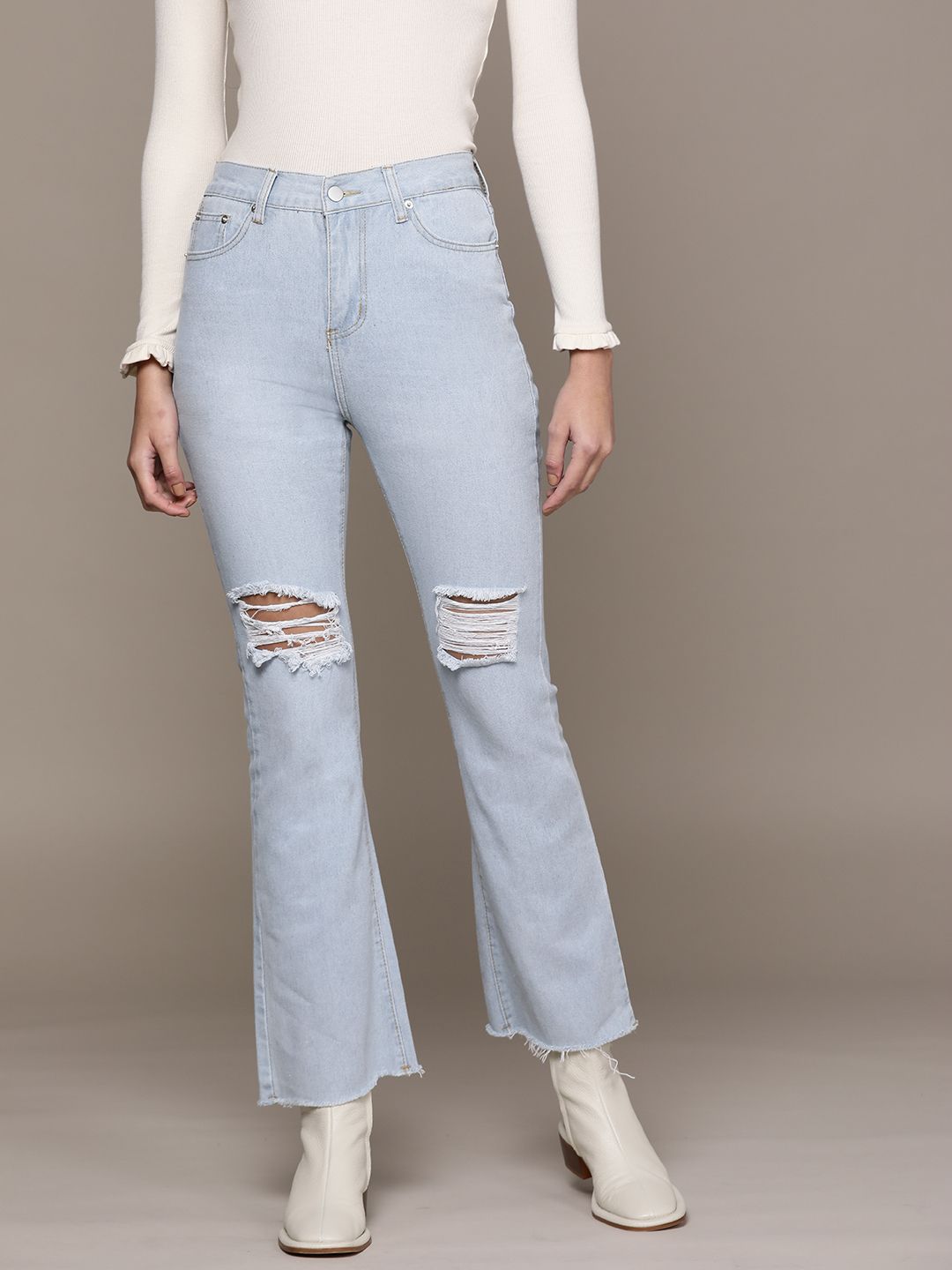 URBANIC Women Blue Cotton Mildly Distressed Light Fade Jeans Price in India