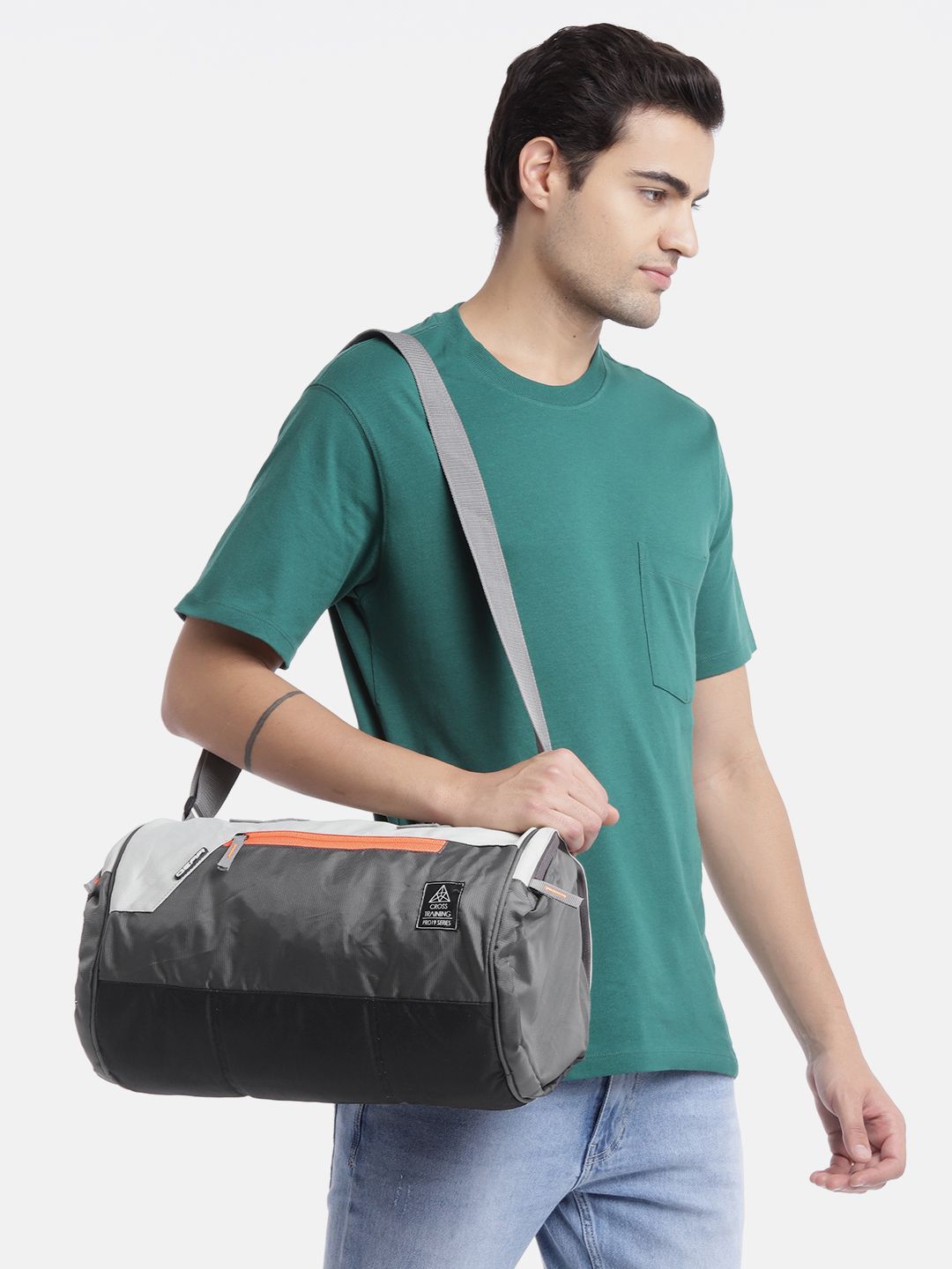 Buy Gear Colourblocked Duffel Bag - 28.7 L - Duffel Bag for Unisex