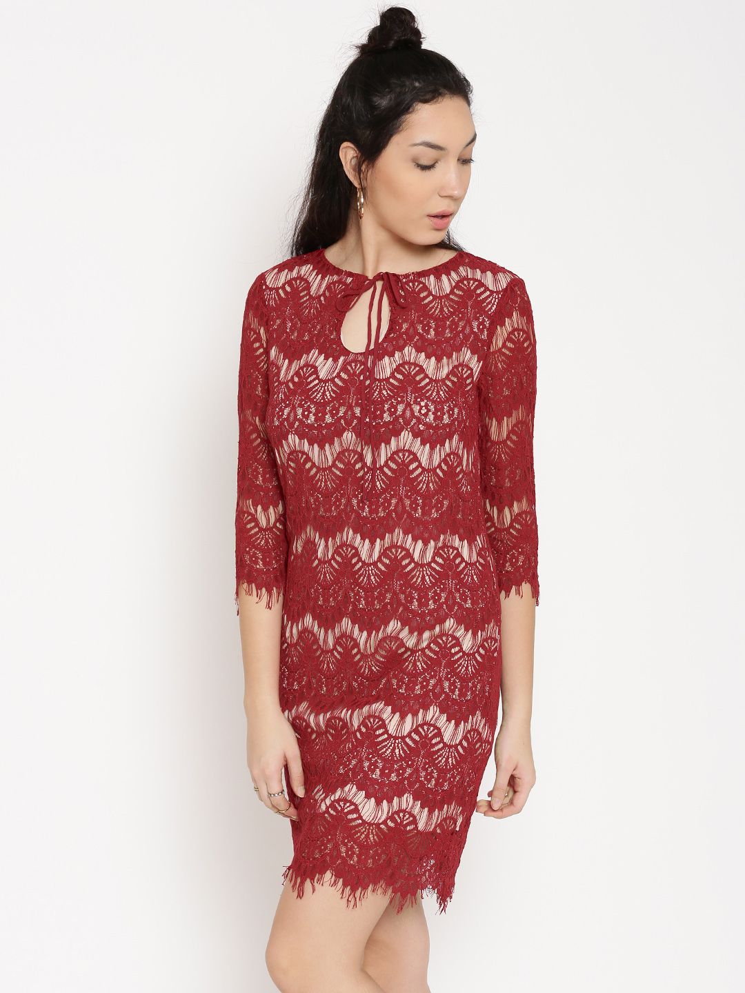 Buy FOREVER 21 Women Red & Nude-Coloured Lace Sheath Dress - Dresses for Women 1585981 | Myntra Buy FOREVER 21 Women Red & Nude-Coloured Lace Sheath Dress - Dresses for Women 1585981 | Myntra