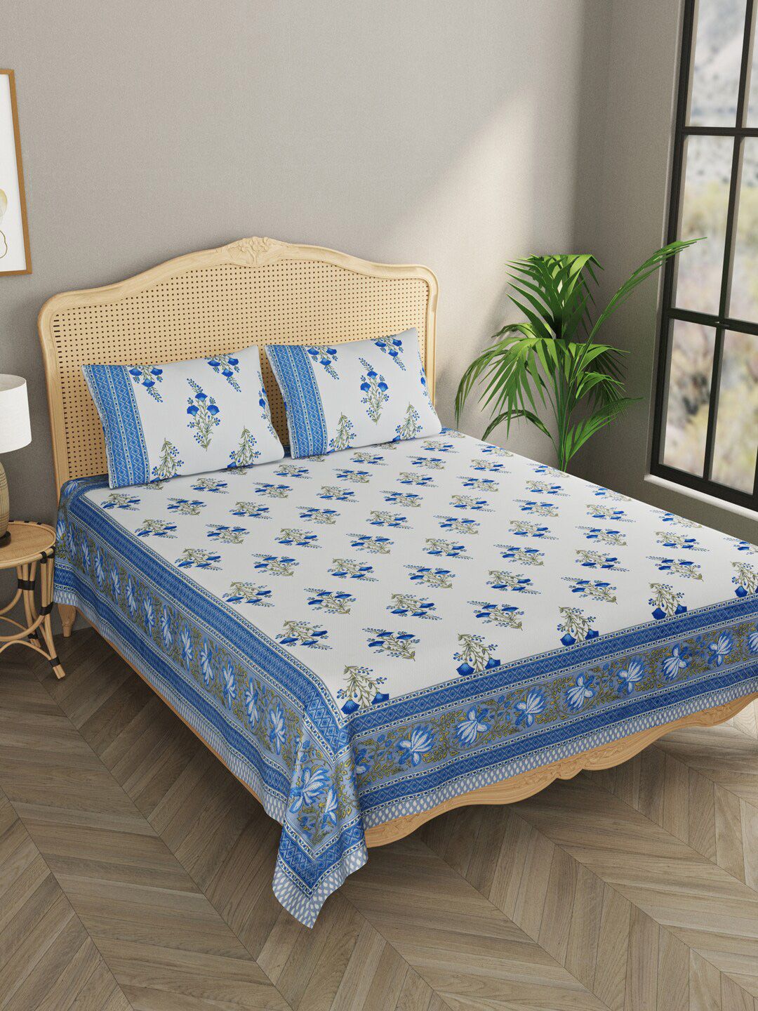 Gulaab Jaipur Blue & White Ethnic Motifs 600 TC Cotton King Bedsheet with 2 Pillow Covers Price in India
