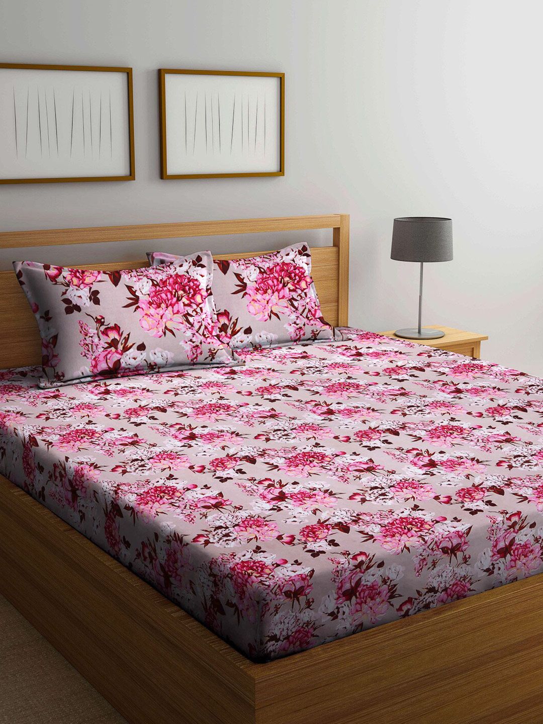 Arrabi Pink & Brown Floral 300 TC Super King Bedsheet with 2 Pillow Covers Price in India
