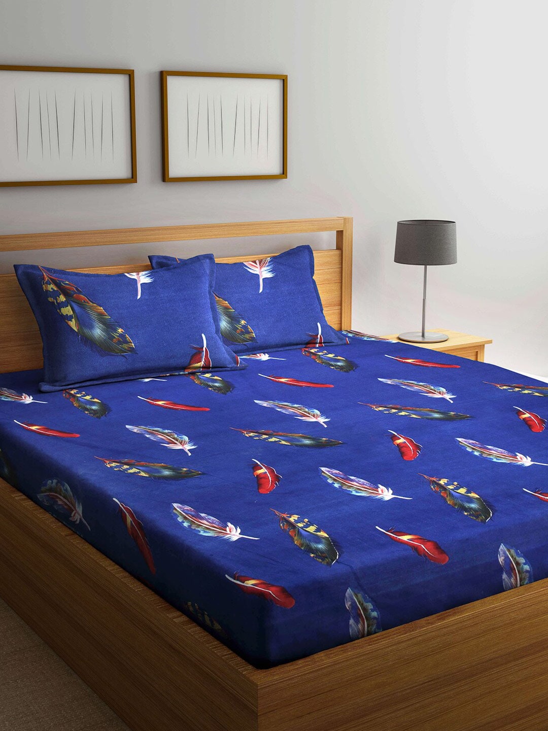 Arrabi Blue & Red Floral 300 TC Super King Bedsheet with 2 Pillow Covers Price in India