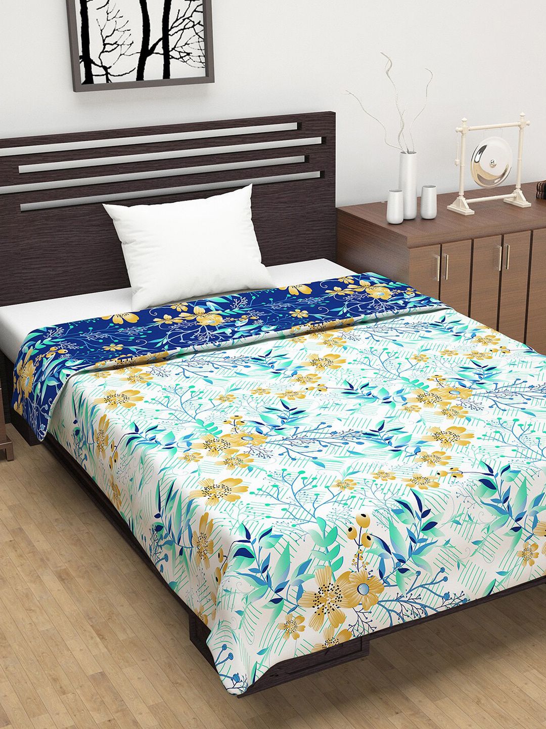 Divine Casa Blue & Teal Floral AC Room 120 GSM Single Bed Dohar Price in India