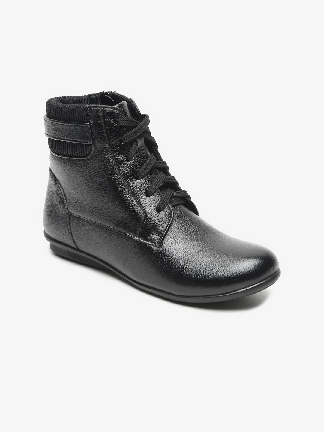 Flat n Heels Women Black Solid Flat Boots Price in India