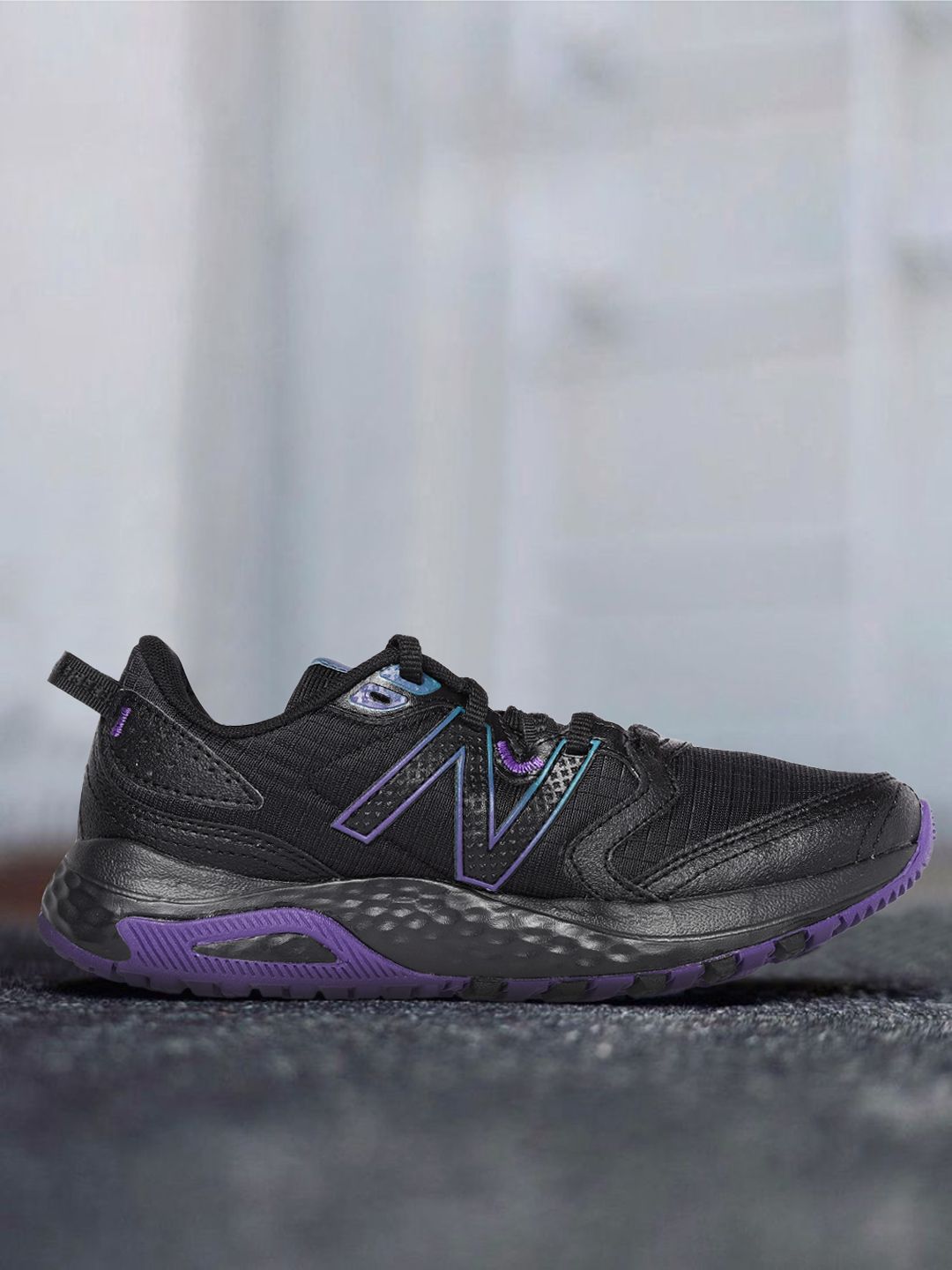 New Balance Women Black Self Checked Running Shoes Price in India