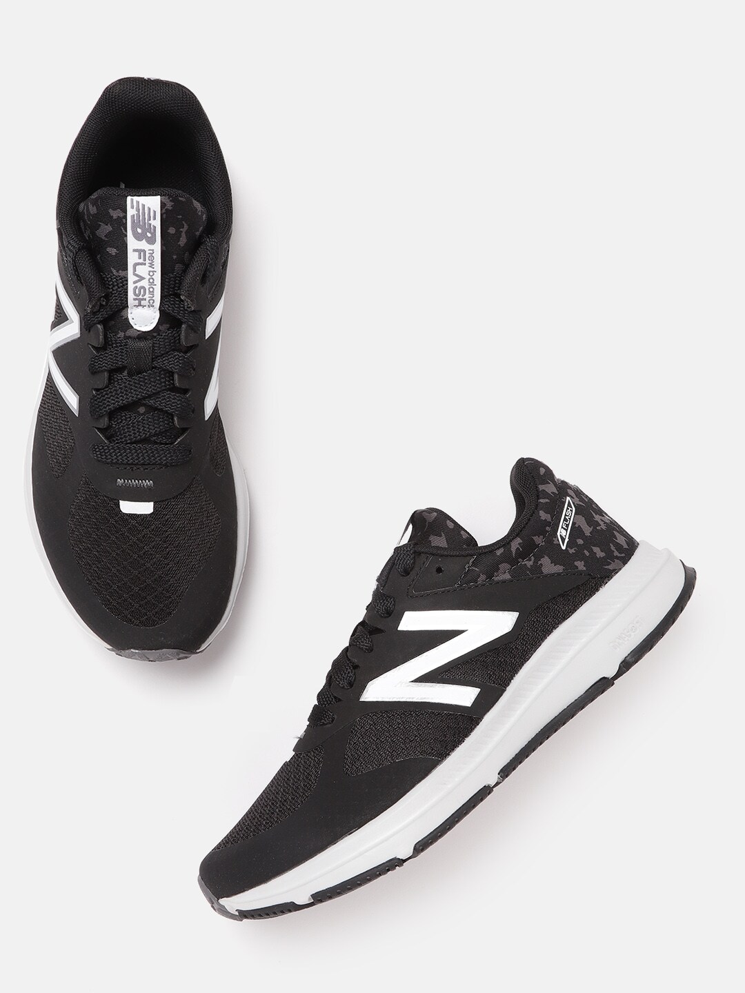New Balance Women Black & Charcoal Grey Flash Woven Design Running Shoes Price in India