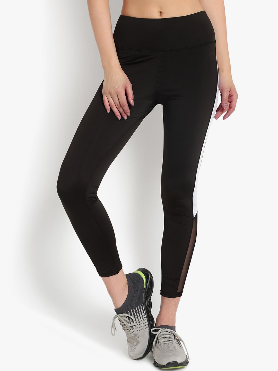 Reich Color Women Black Solid Ankle Length Jeggings Price in India