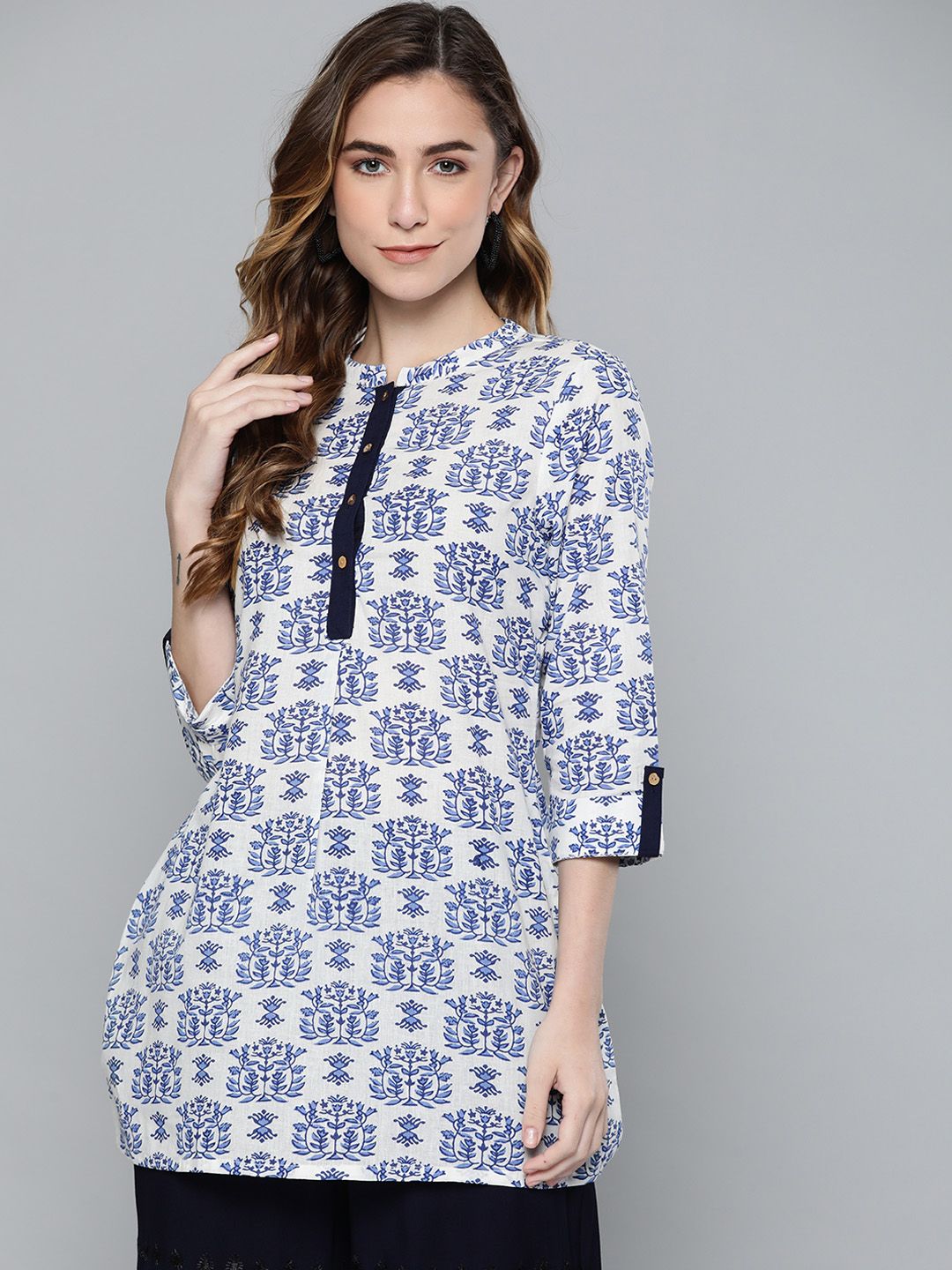 HERE&NOW White & Blue Ethnic Motifs Print Pure Cotton Kurti Price in India