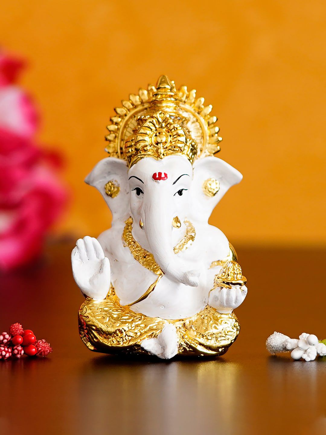 eCraftIndia Gold-Toned & White Siddhivinayak Ganesha Showpiece Price in India