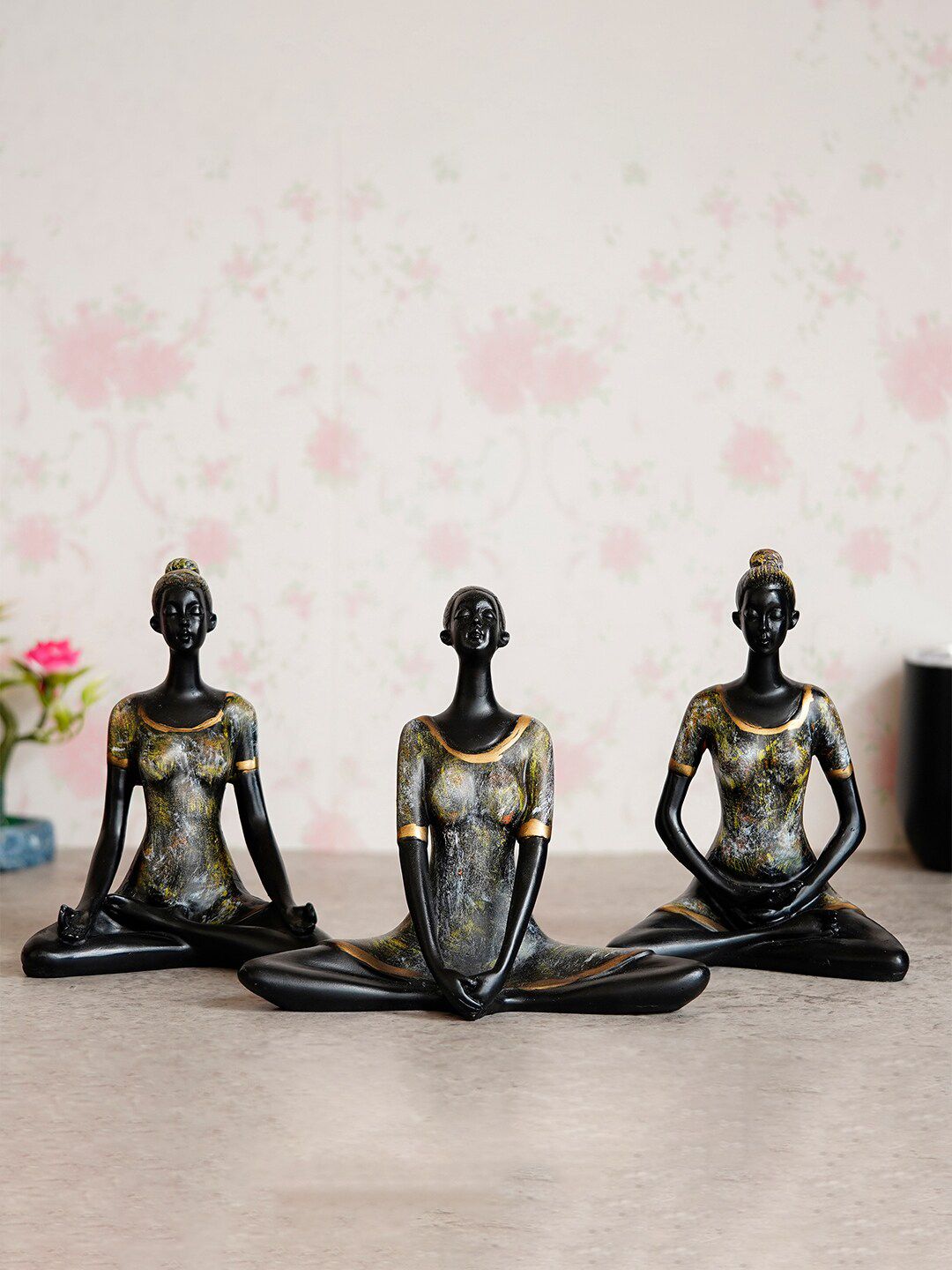 eCraftIndia Set Of 3 Grey Handcrafted Decorative Polyresin Showpiece Price in India