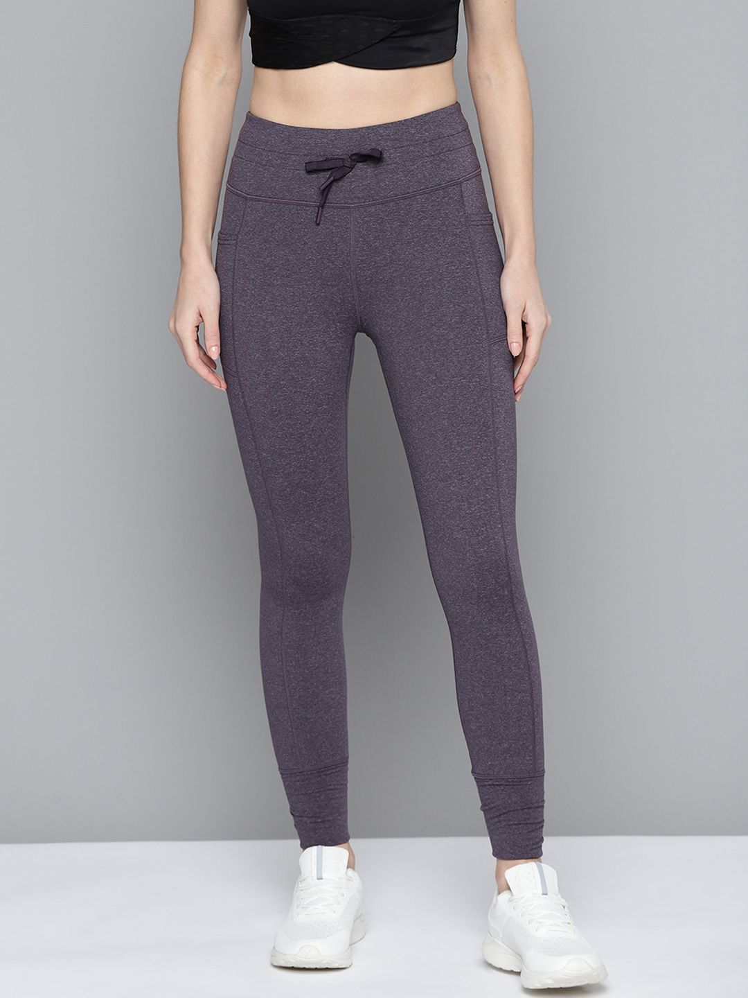 Skechers Women Charcoal Grey High Waist Goflex Luxe Jogging Tights Price in  India, Full Specifications & Offers