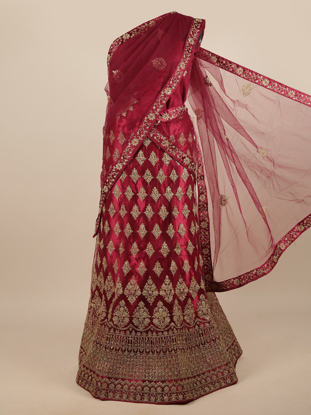 Pothys Magenta & Gold-Toned Embroidered Unstitched Lehenga & Blouse With Dupatta Price in India
