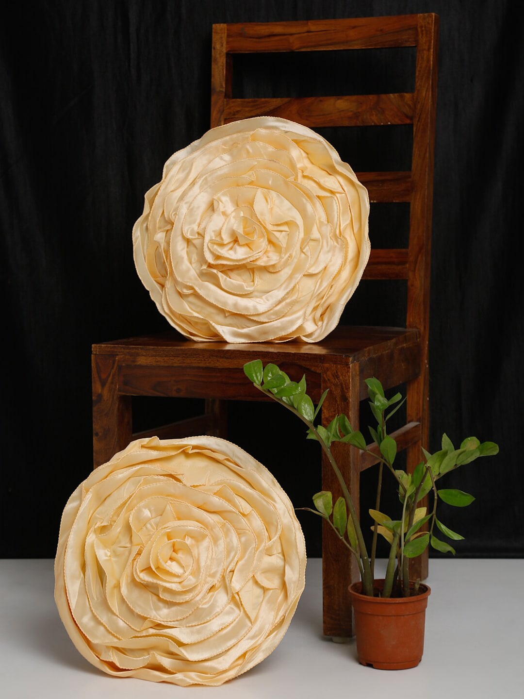HOSTA HOMES Cream-Coloured Set of 2 Floral Satin Round Cushion Covers Price in India