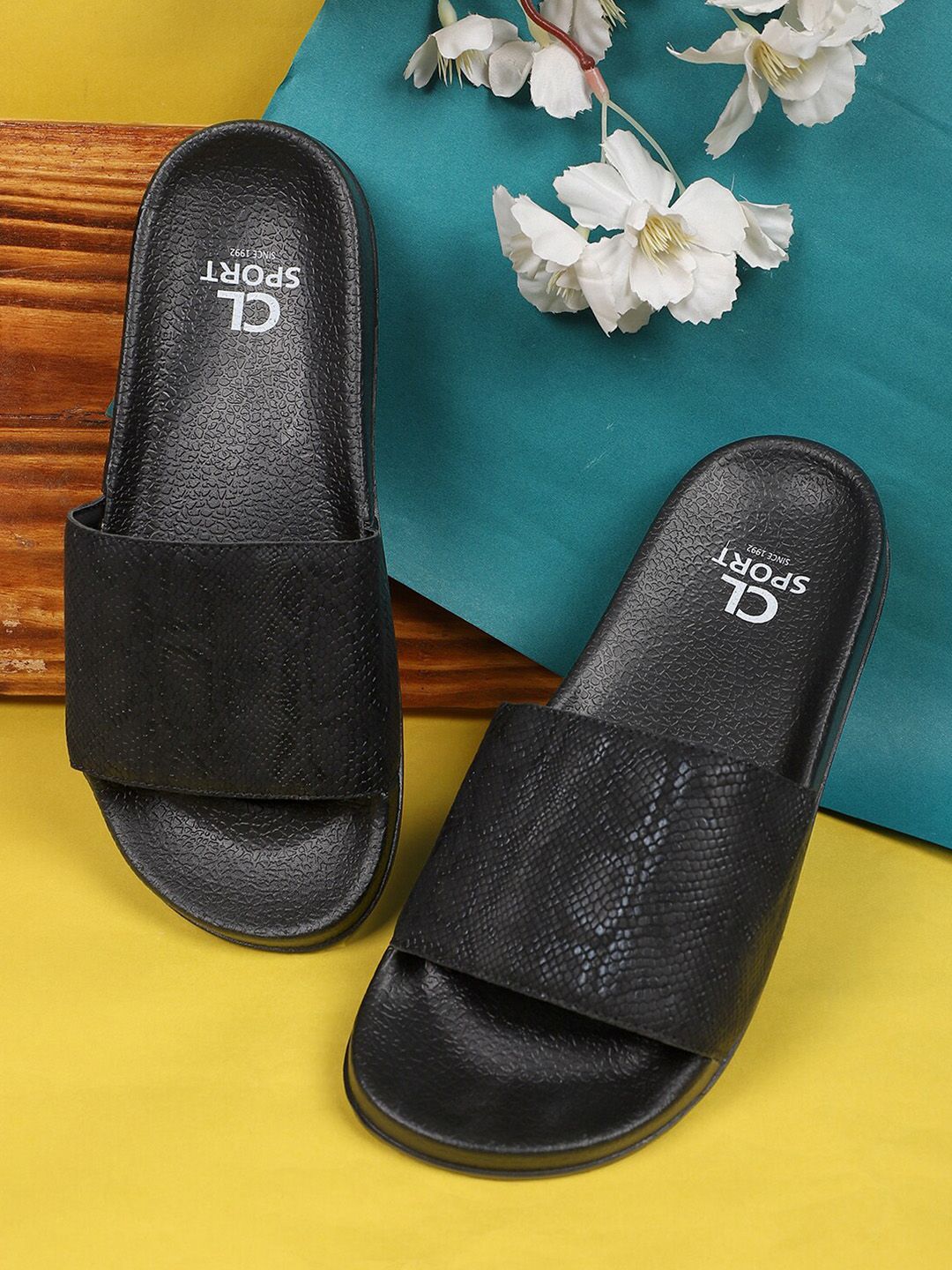 Carlton London sports Women Black Sliders Price in India