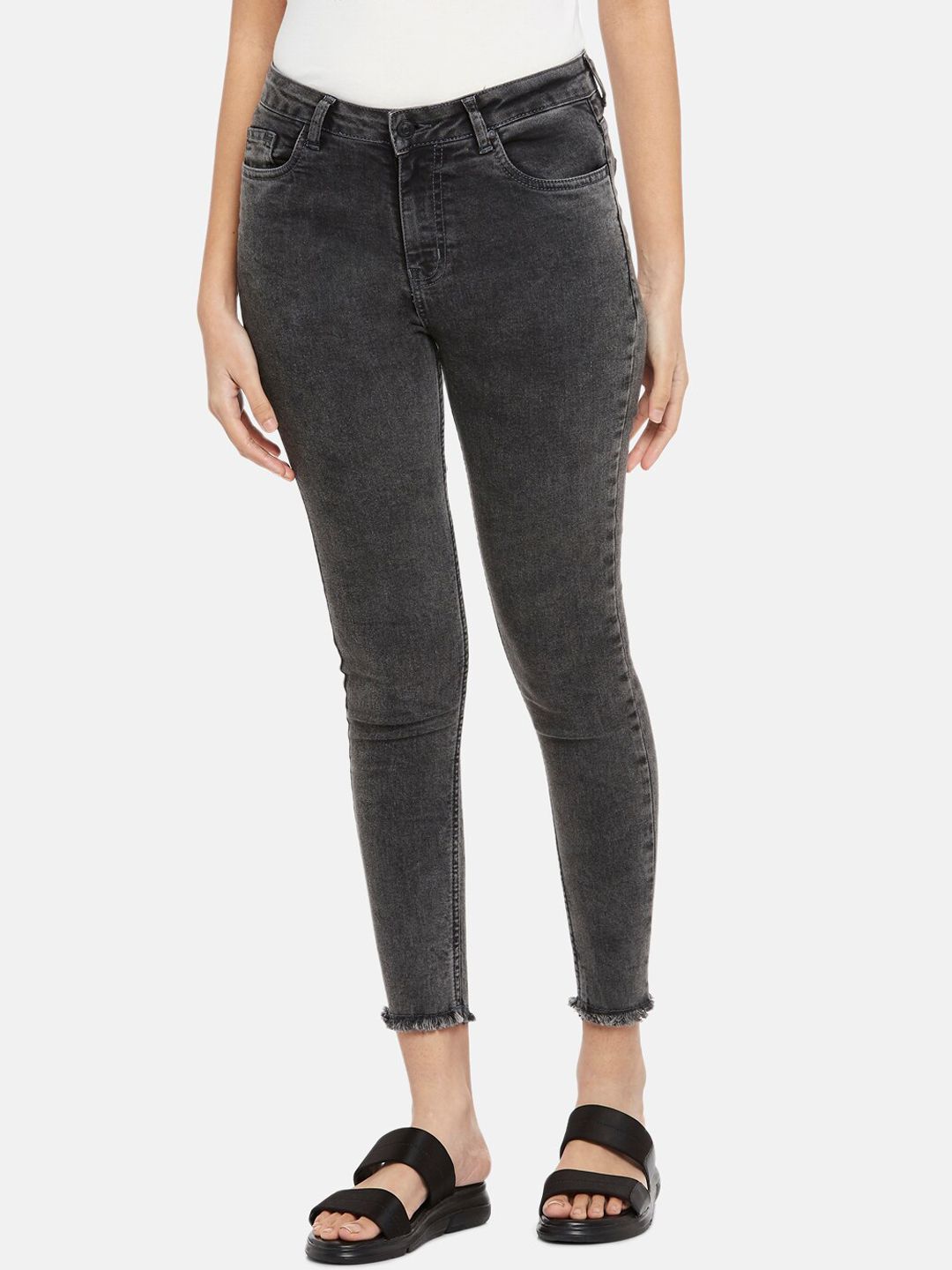 People Women Grey Heavy Fade Jeans Price in India