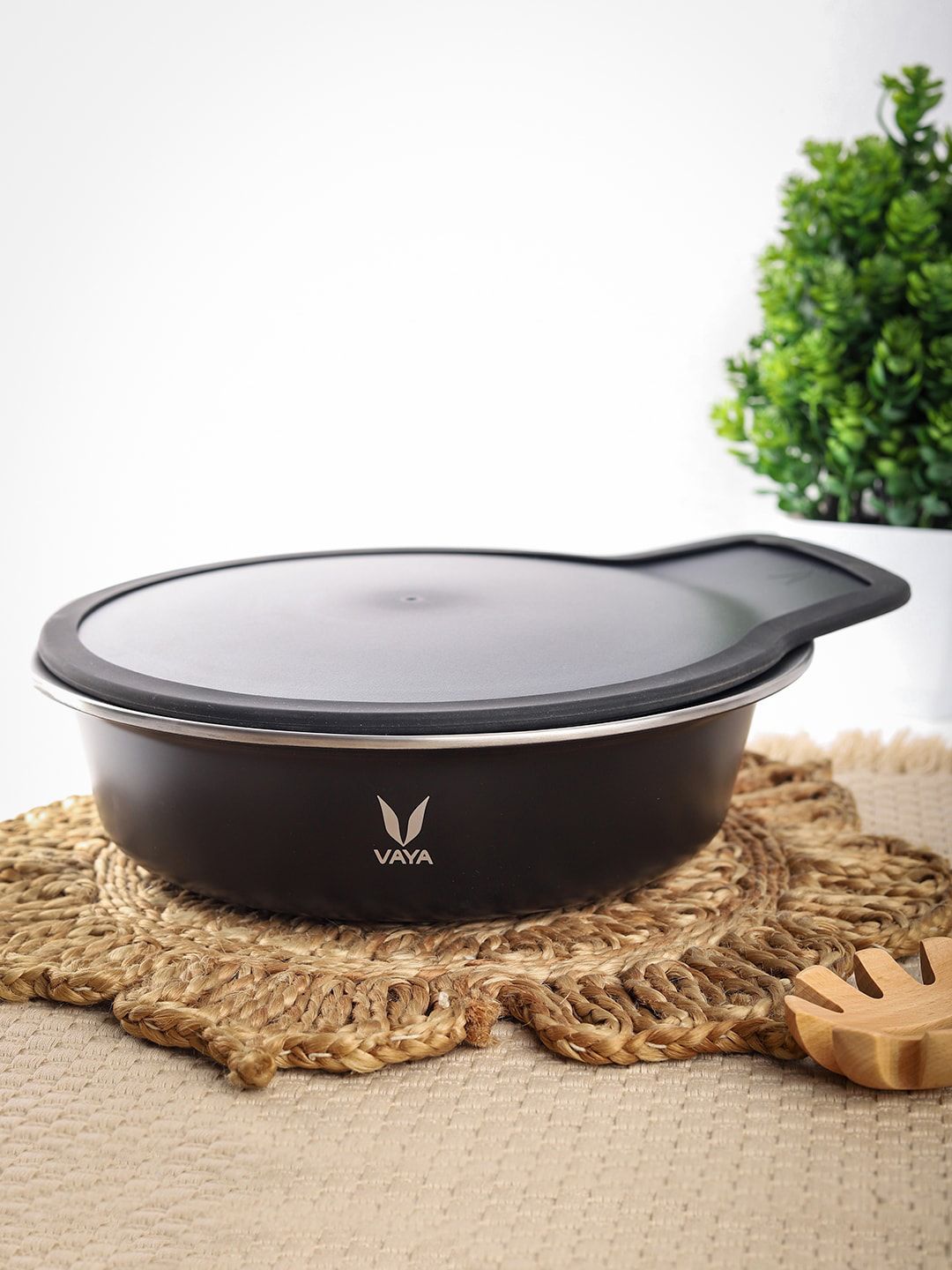Vaya Black Solid Vacuum-Insulated Stainless Steel 1.1 L Casserole Price in India