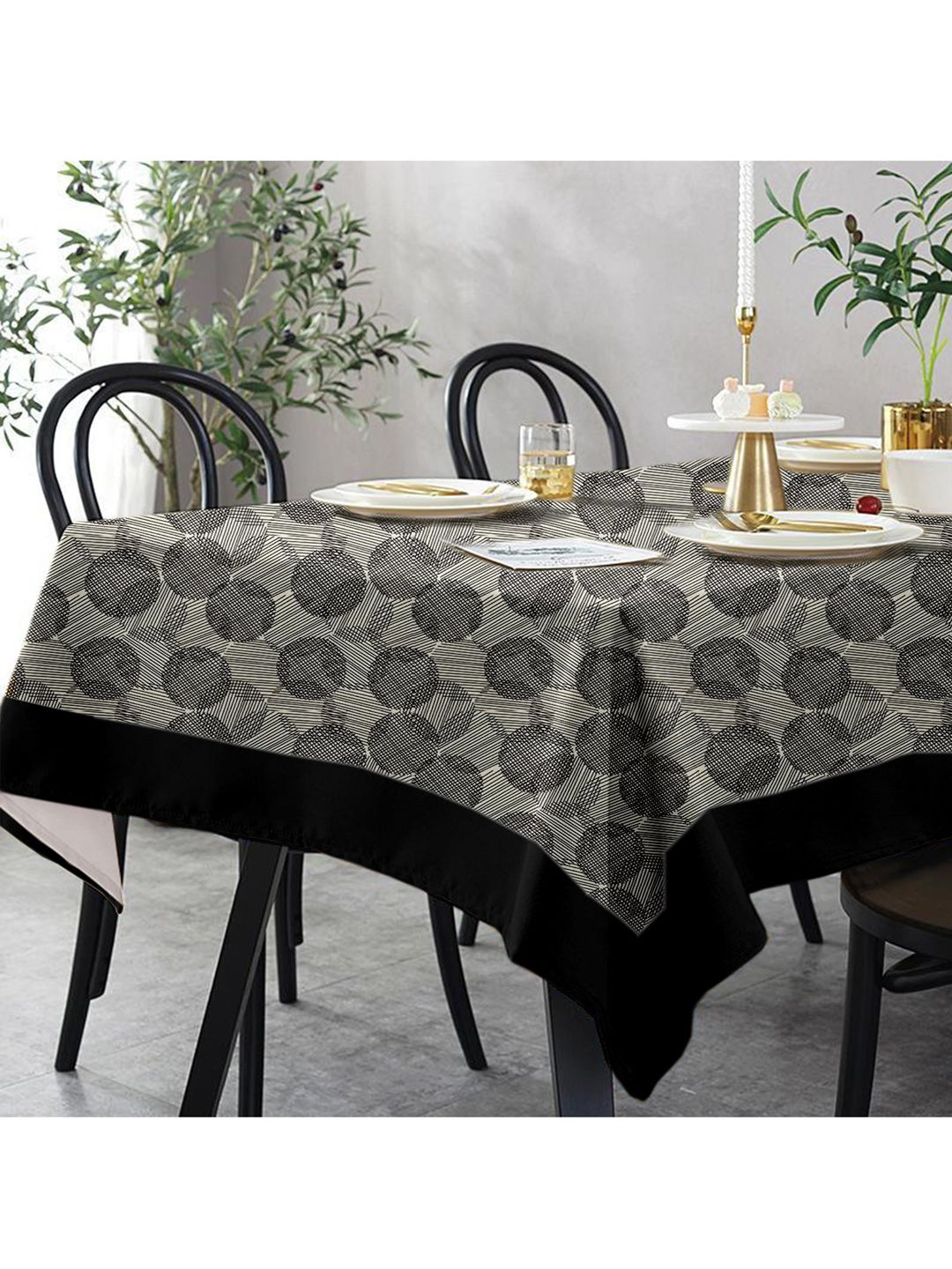 Lushomes 8 Seater Geometric Printed Table Cloth Pack Of 1 Price in India