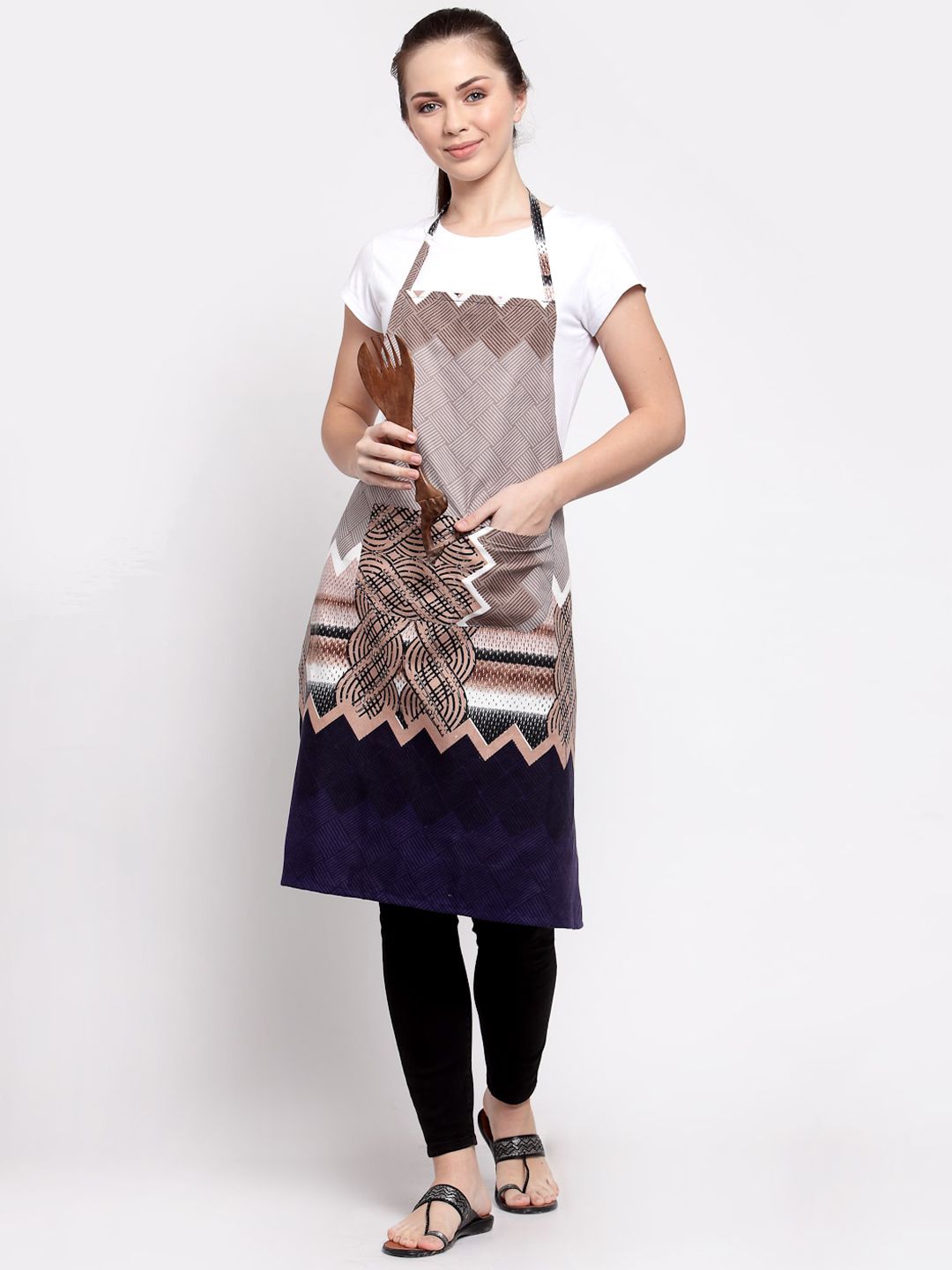 Arrabi Multicoloured Printed Apron with 2 Patch Pockets Price in India