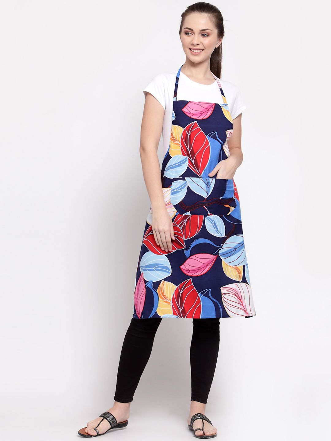 Arrabi Women Multi Printed Aprons with 2 Patch Pockets Price in India