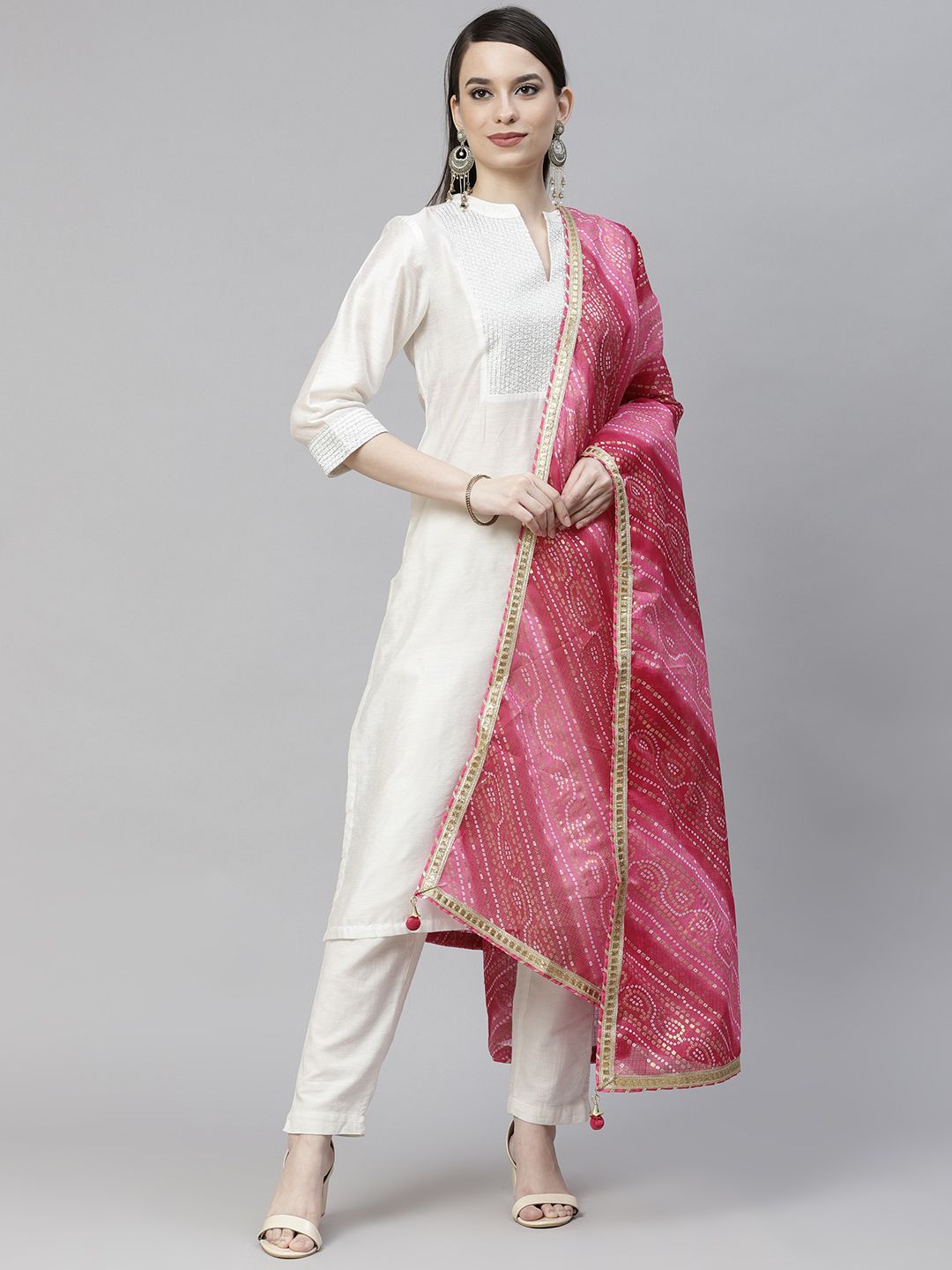 mokshi Pink Dyed Pure Cotton Foil Print Dupatta with Gotta Patti