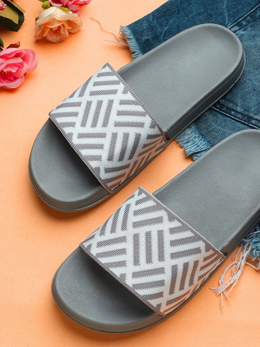 Pampy Angel Women Grey Geometric Printed Sliders Price in India