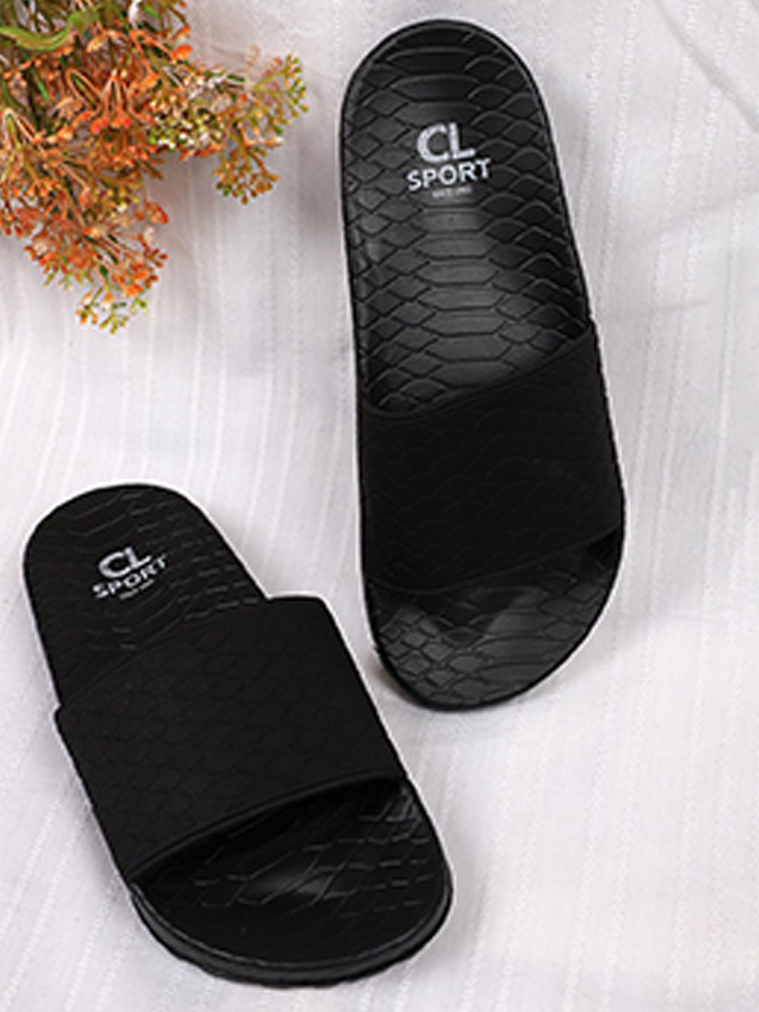 Carlton London sports Women Black Textured Sliders Price in India