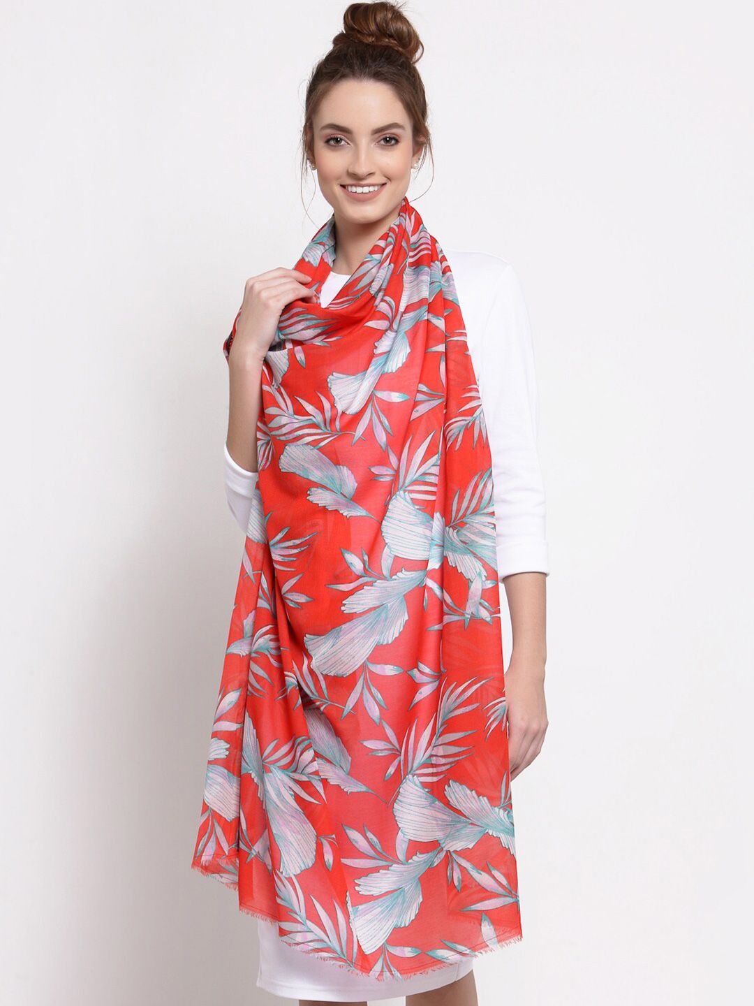 J Style Women Red & Green Printed Cotton Stole Price in India