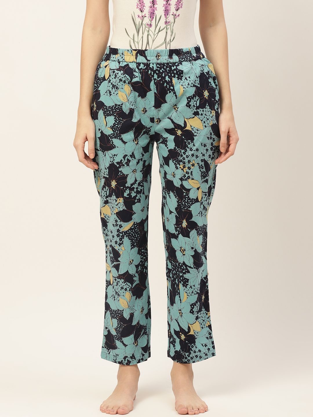 9teenAGAIN Women Blue & Black Floral Cotton Lounge Pants Price in India