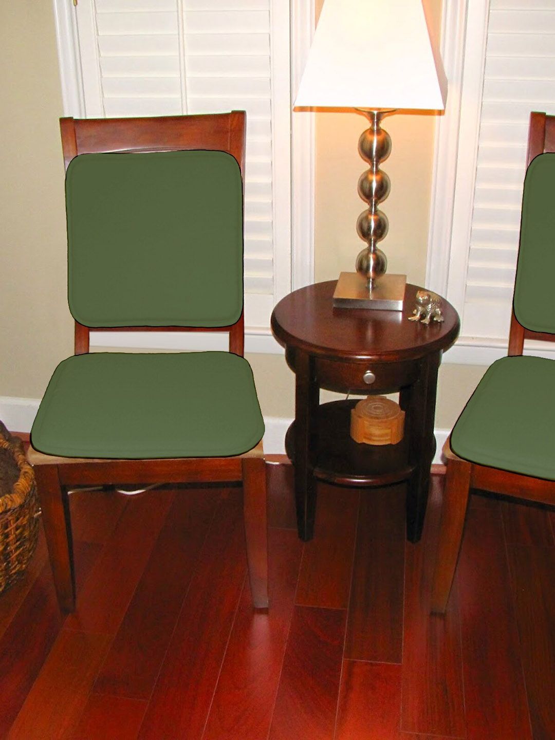 Lushomes Set Of 4 Green Solid Chair Pads Price in India
