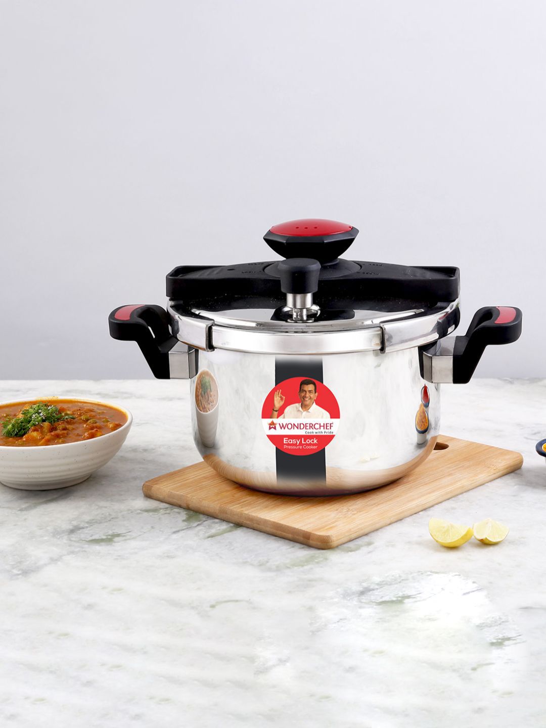 Wonderchef Lock Induction Base Stainless Steel Pressure Cooker With Outer Lid 5L Price in India