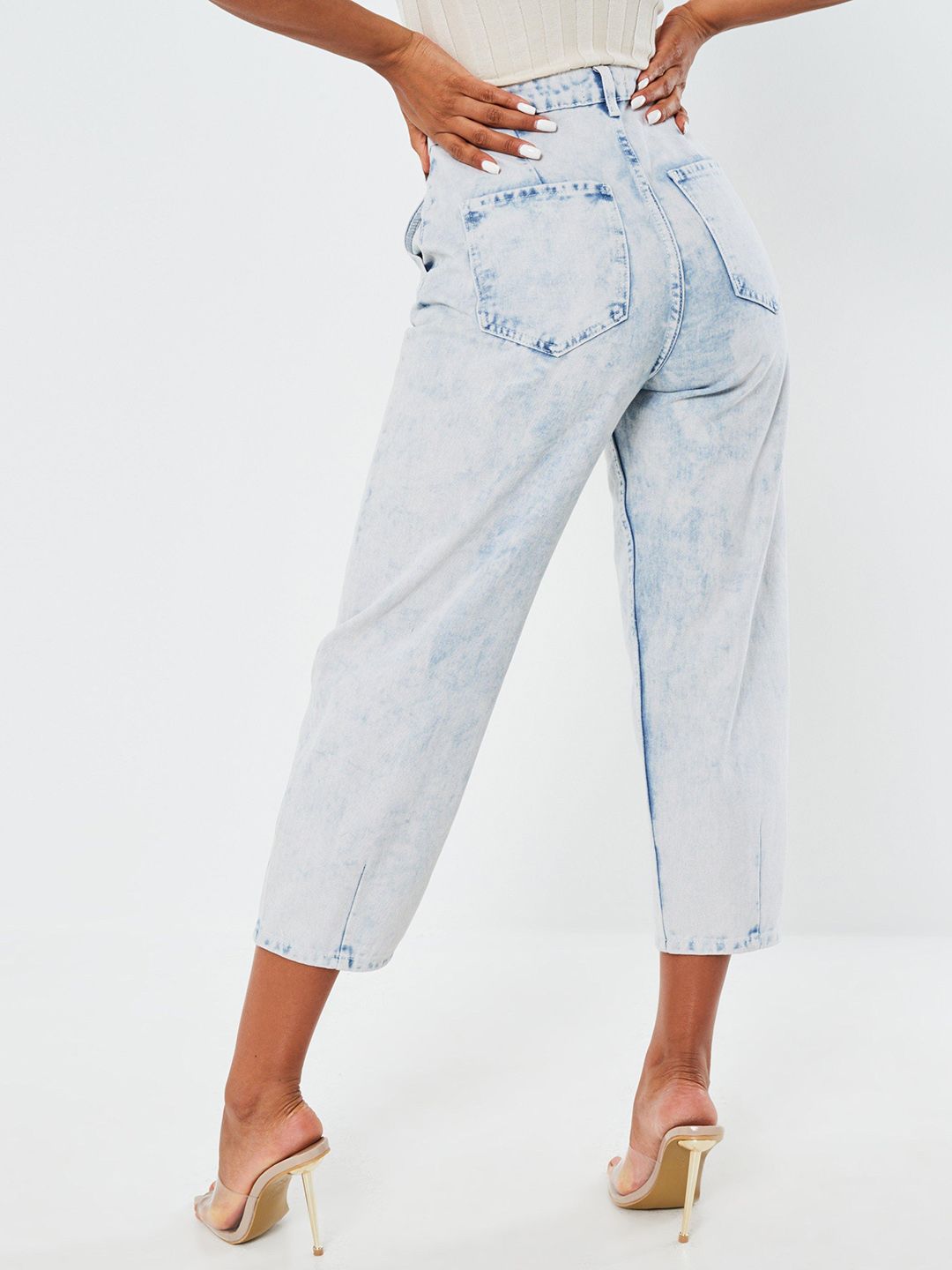 Missguided Women Blue Heavy Fade Stretchable Slouch Jeans Price in India