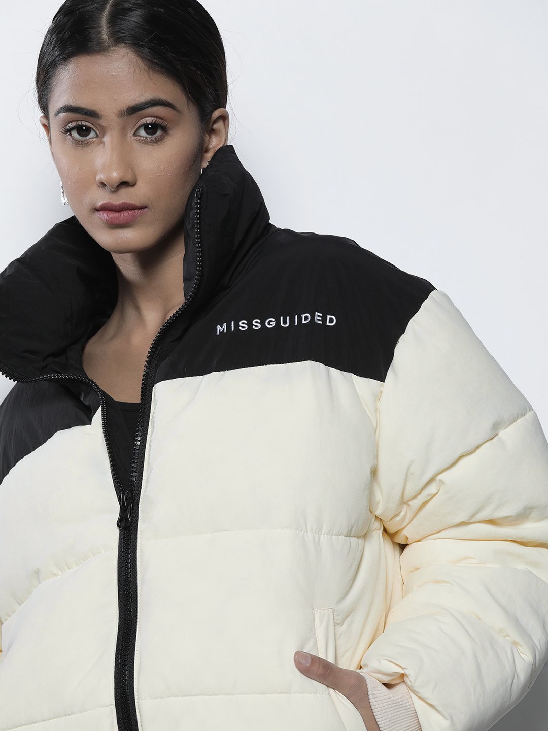 Missguided Petite Women Off-White & Black Colourblocked Puffer Jacket Price in India