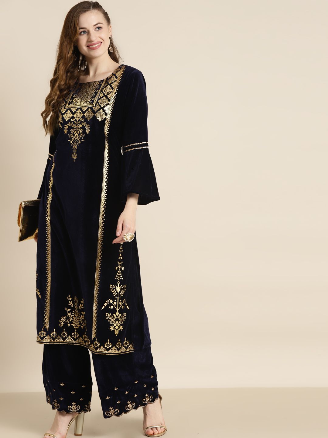 Shae by SASSAFRAS Women Navy Blue & Gold-Toned Bell Sleeves Velvet Kurta Price in India