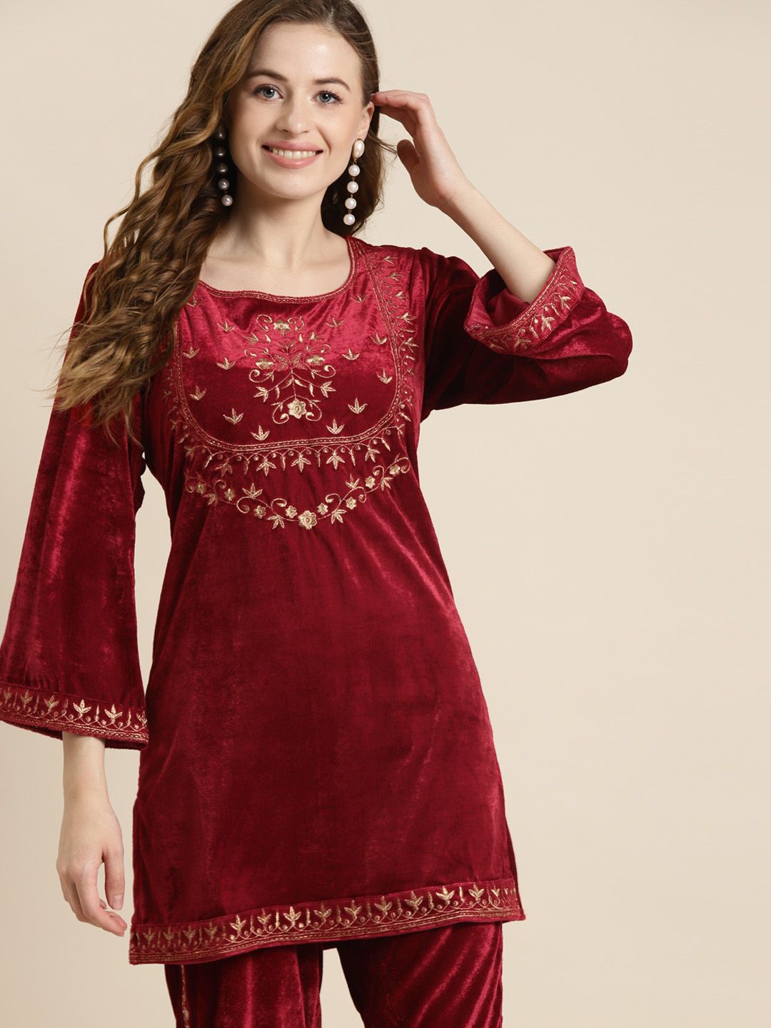 Shae by SASSAFRAS Maroon & Gold-Toned Floral Embroidered Velvet Kurti Price in India