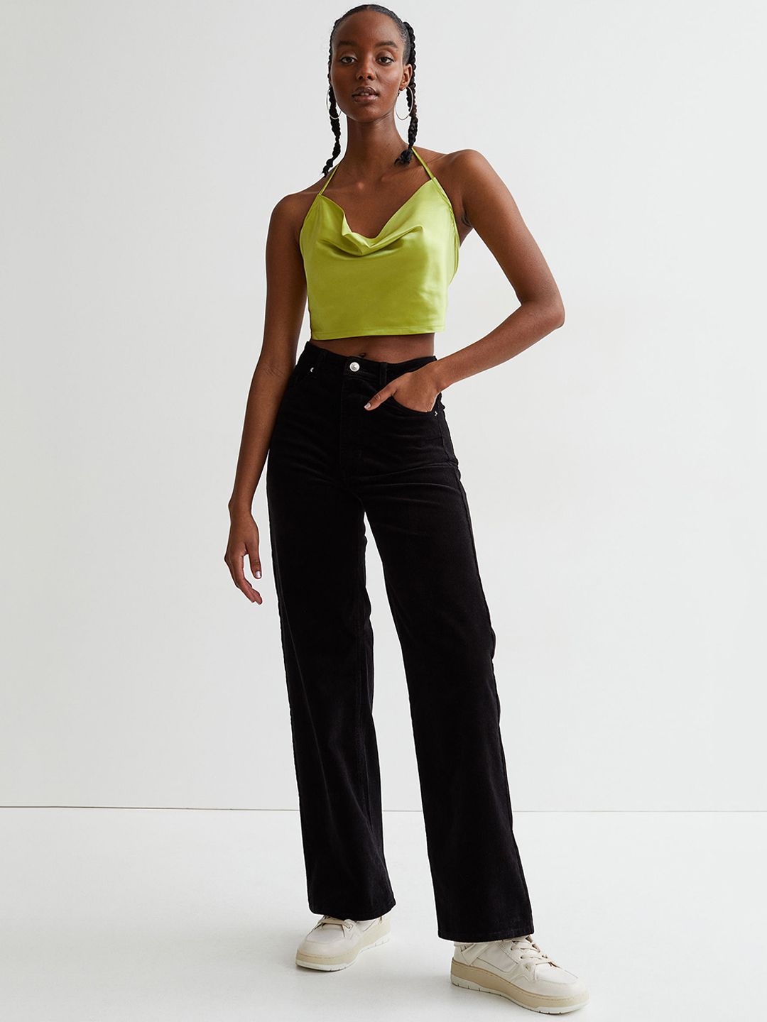 H&M Women Black Corduroy trousers Price in India