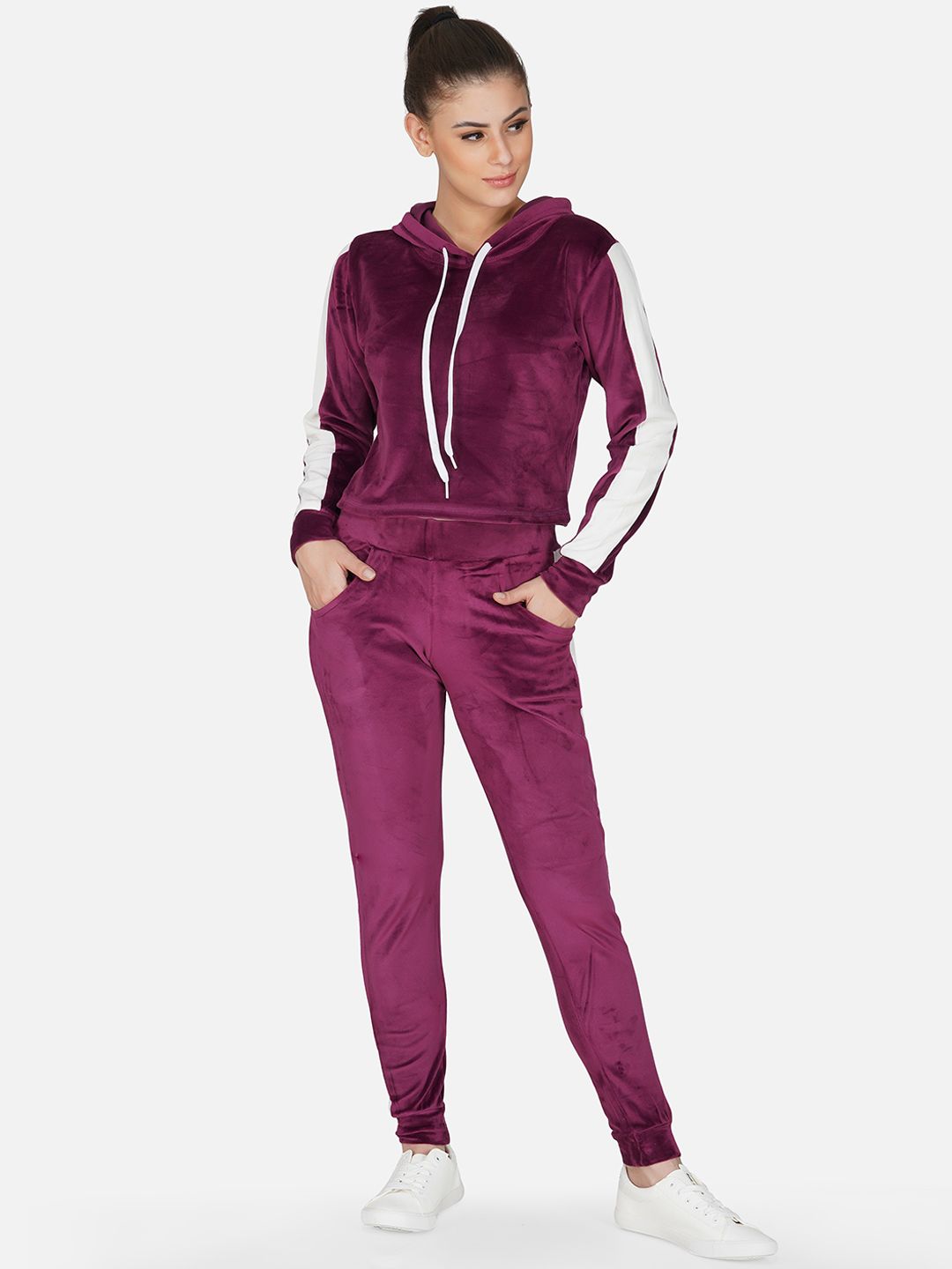 NEU LOOK FASHION Women Burgundy Solid Knitted Velvet Slim-Fit Track Suit Price in India