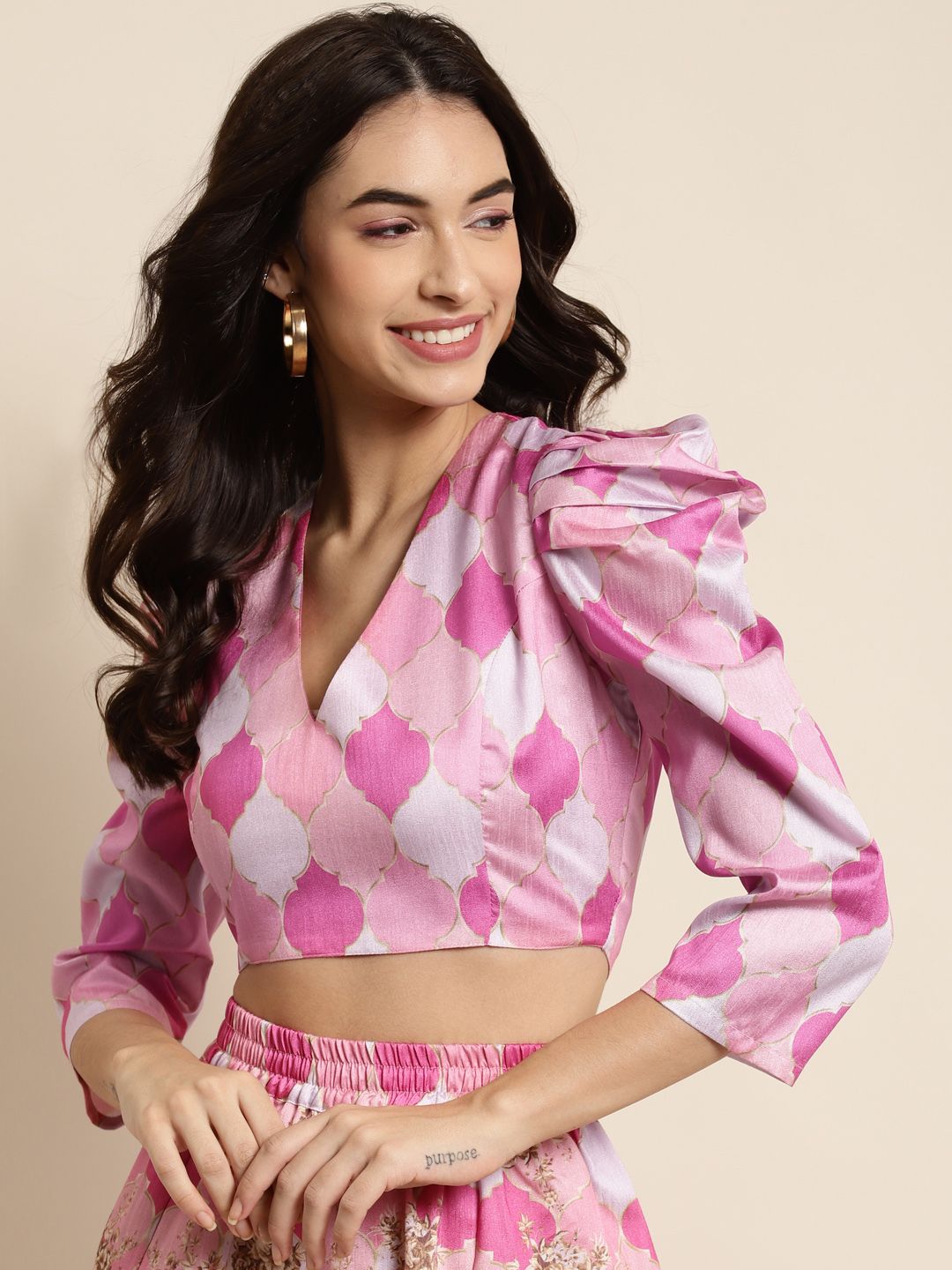 Shae by SASSAFRAS Pink Printed Regular Crop Top