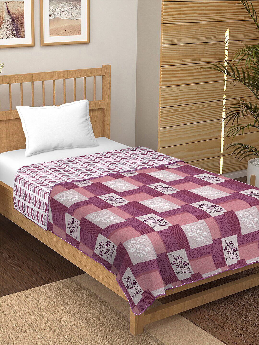 BELLA CASA Pink & Purple Geometric AC Room 210 GSM Pure Cotton Reversible Single Bed Dohar Price in India