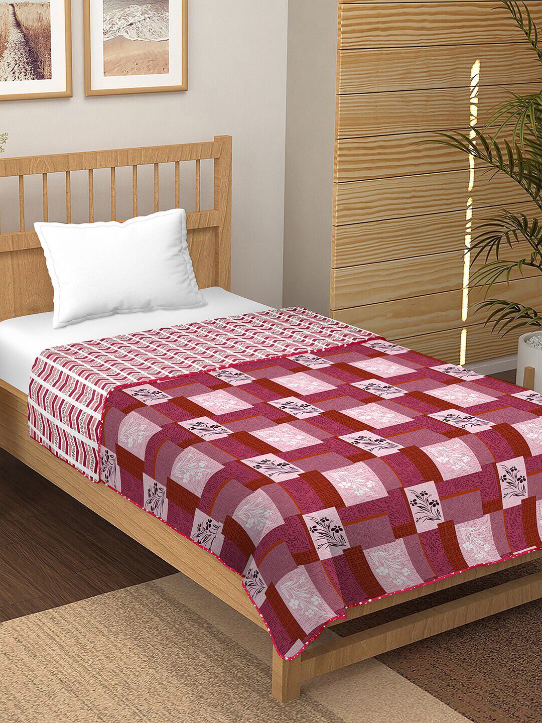 BELLA CASA Red & Magenta Geometric Pure Cotton Reversible AC Room 210 GSM Single Bed Dohar Price in India