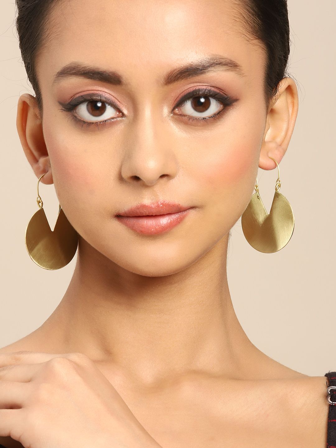 Anouk Gold-Toned Solid Contemporary Drop Earrings Price in India