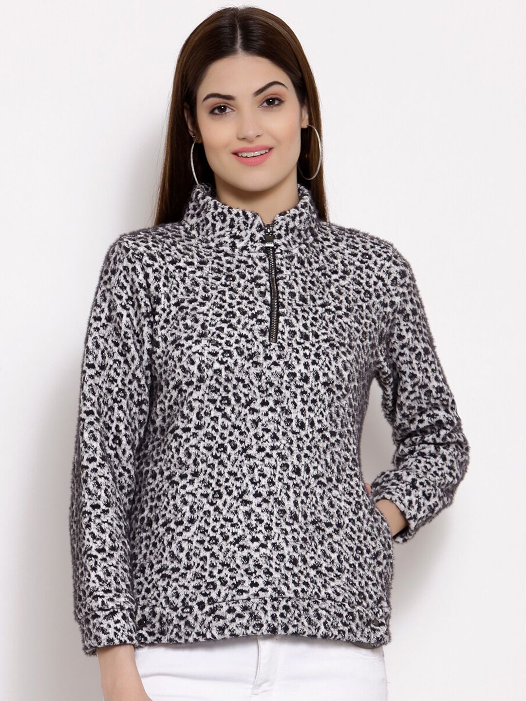 Juelle Women Black Printed Sweatshirt Price in India