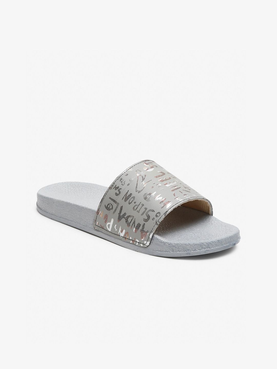 Misto Women Grey & Silver-Toned Printed Sliders Price in India