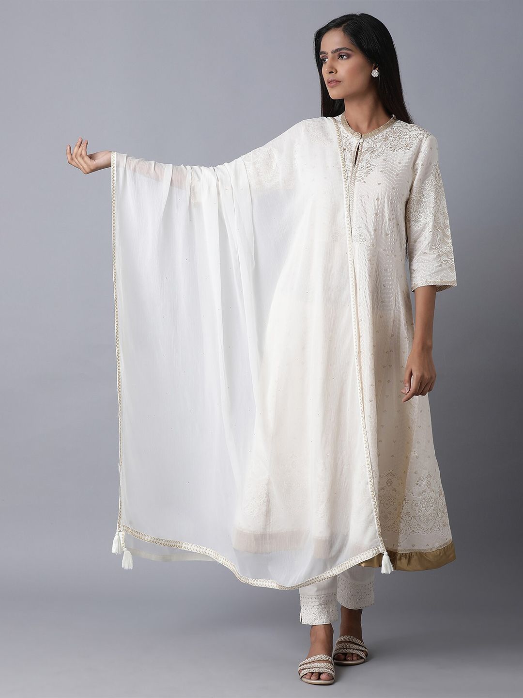 W White & Gold-Toned Dupatta Price in India