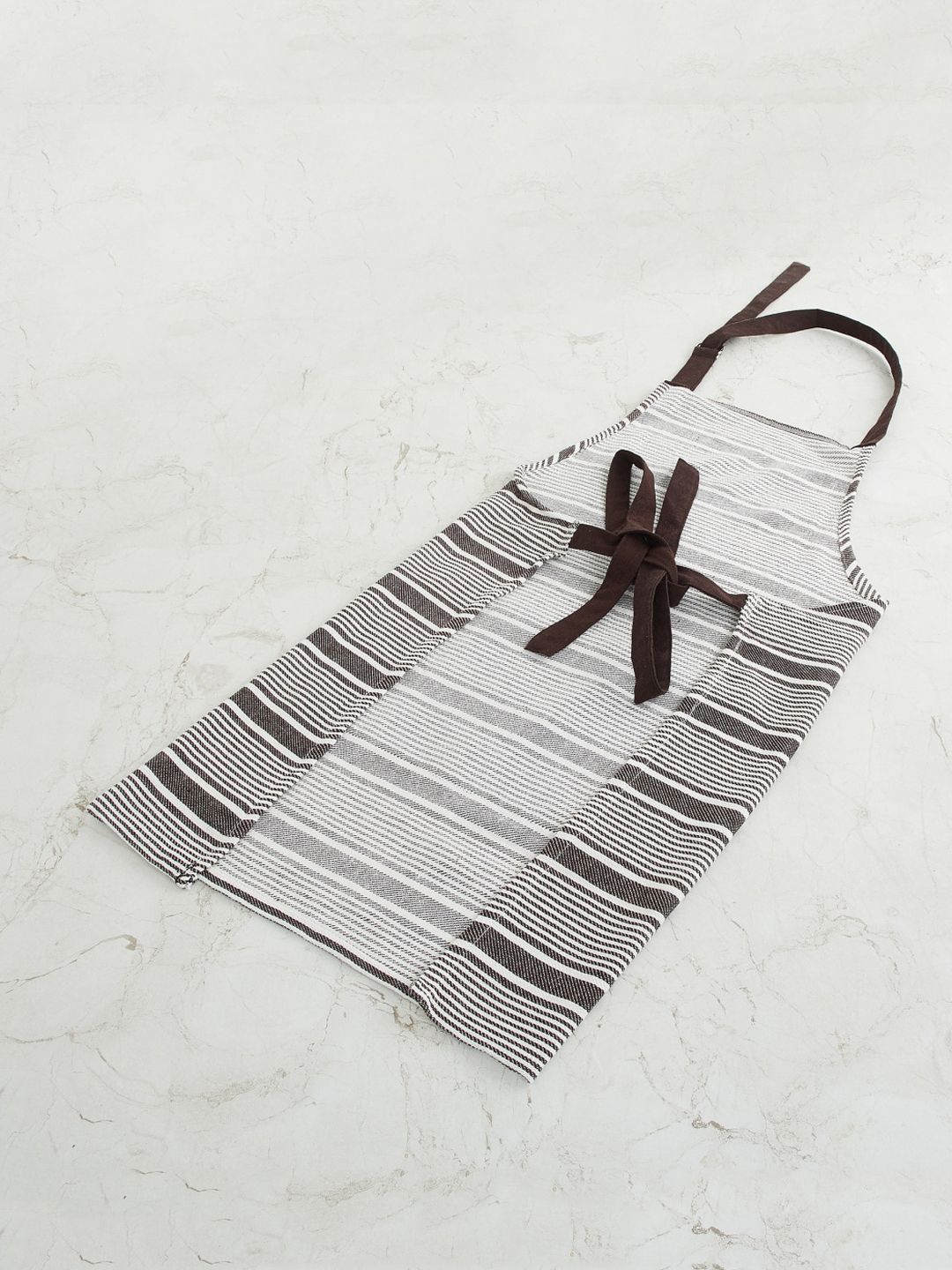 Home Centre Set Of 3 Assorted Striped Cotton Kitchen Linen Set Price in India