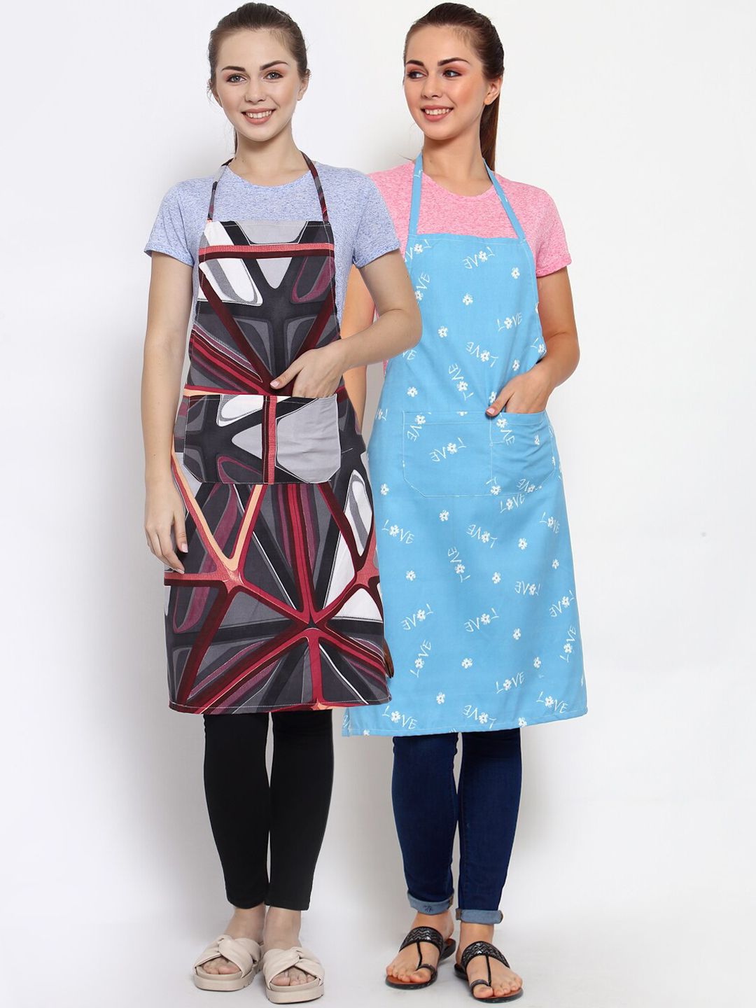 Arrabi Pack of 2 Printed Apron With Pockets Price in India